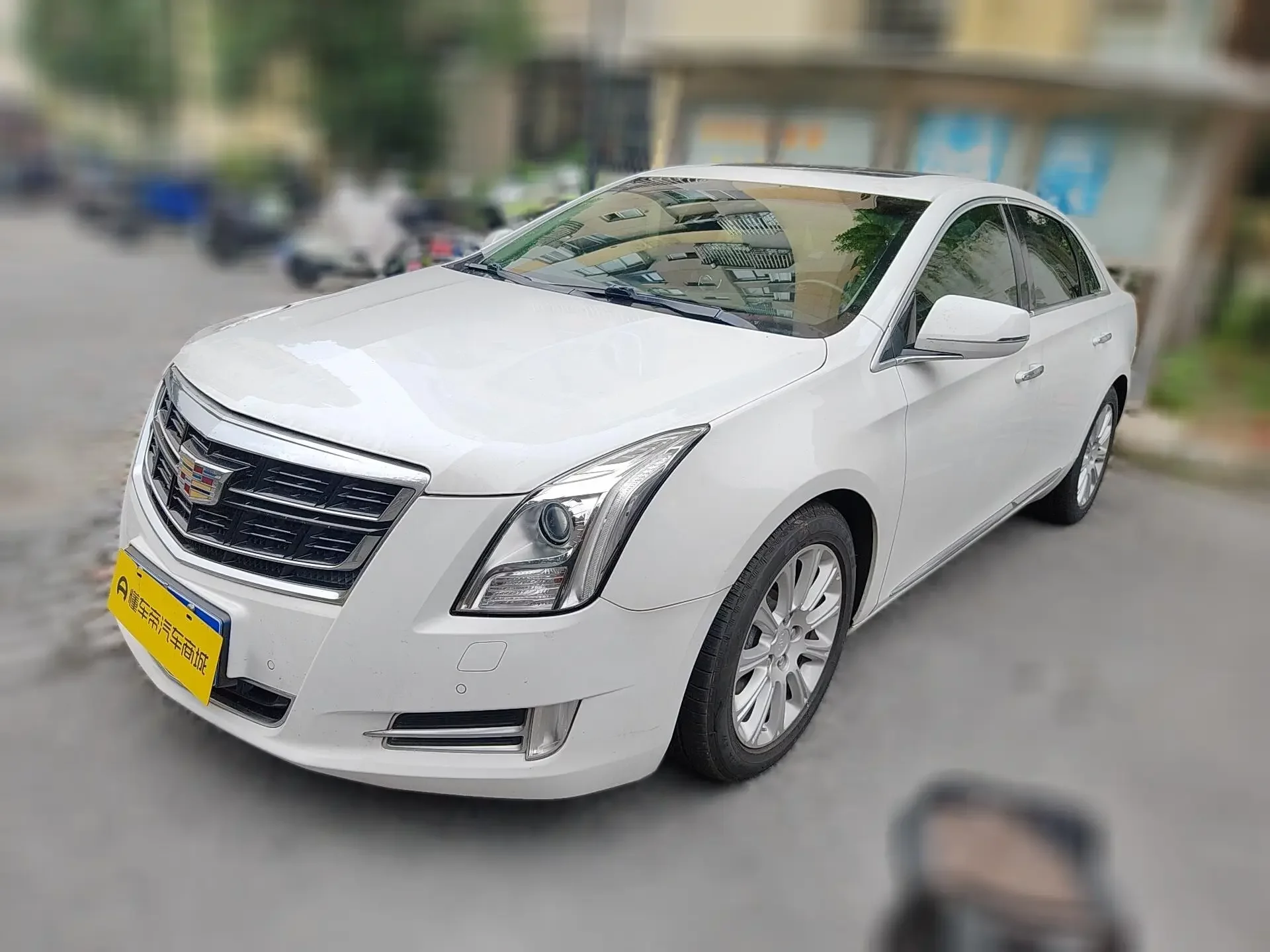 Cadillac XTS