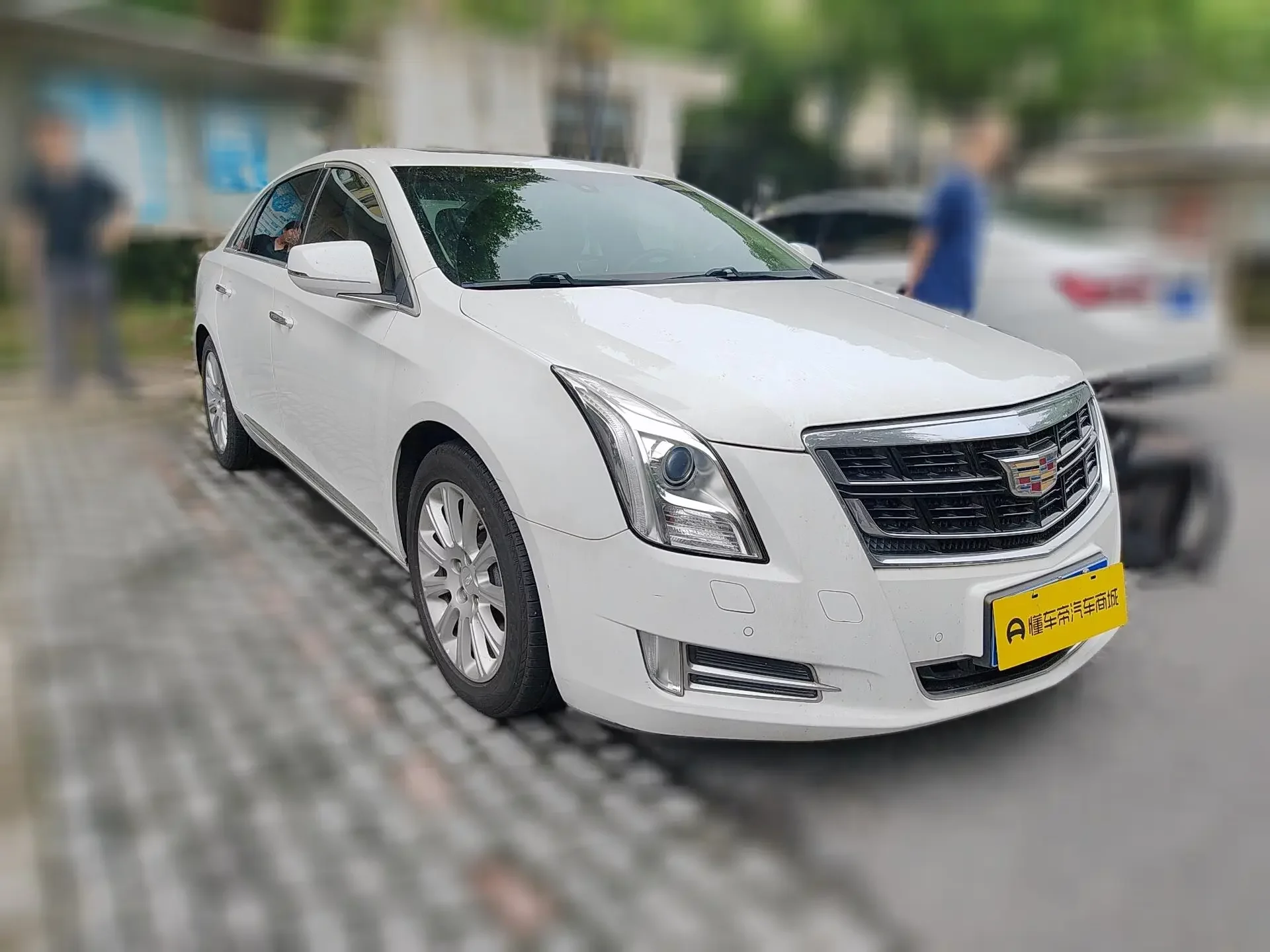 Cadillac XTS