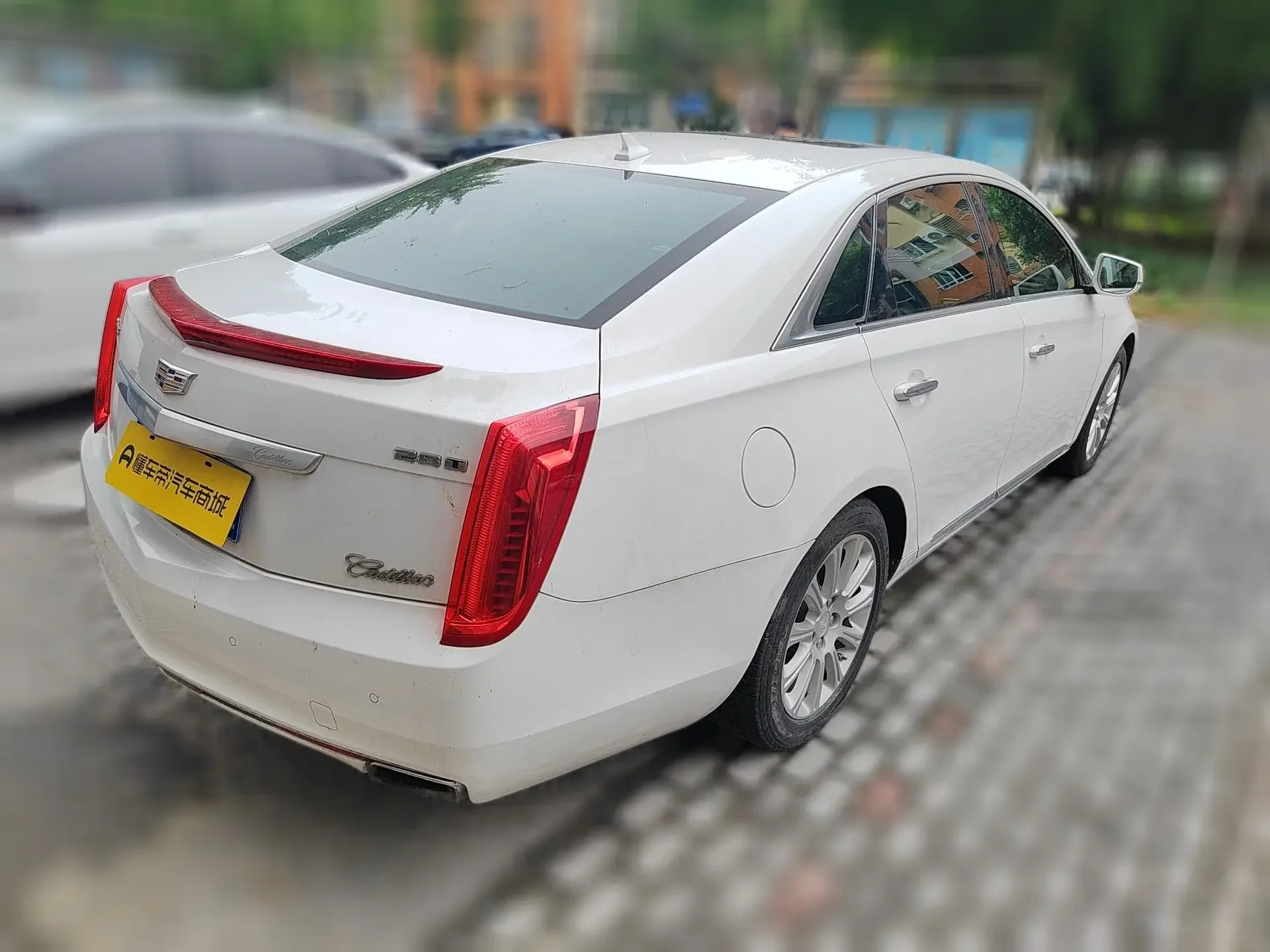 Cadillac XTS
