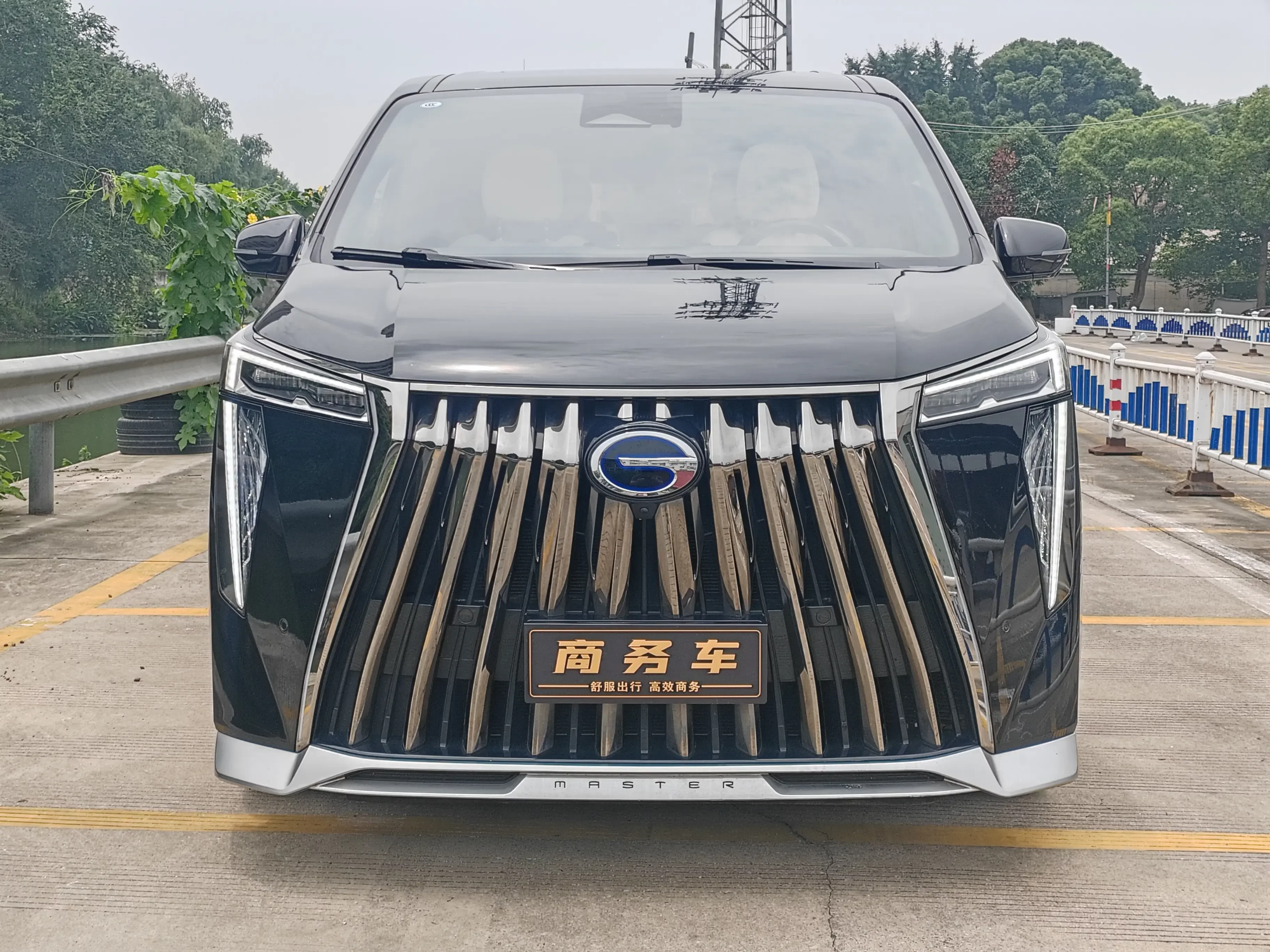 GAC Trumpchi M8