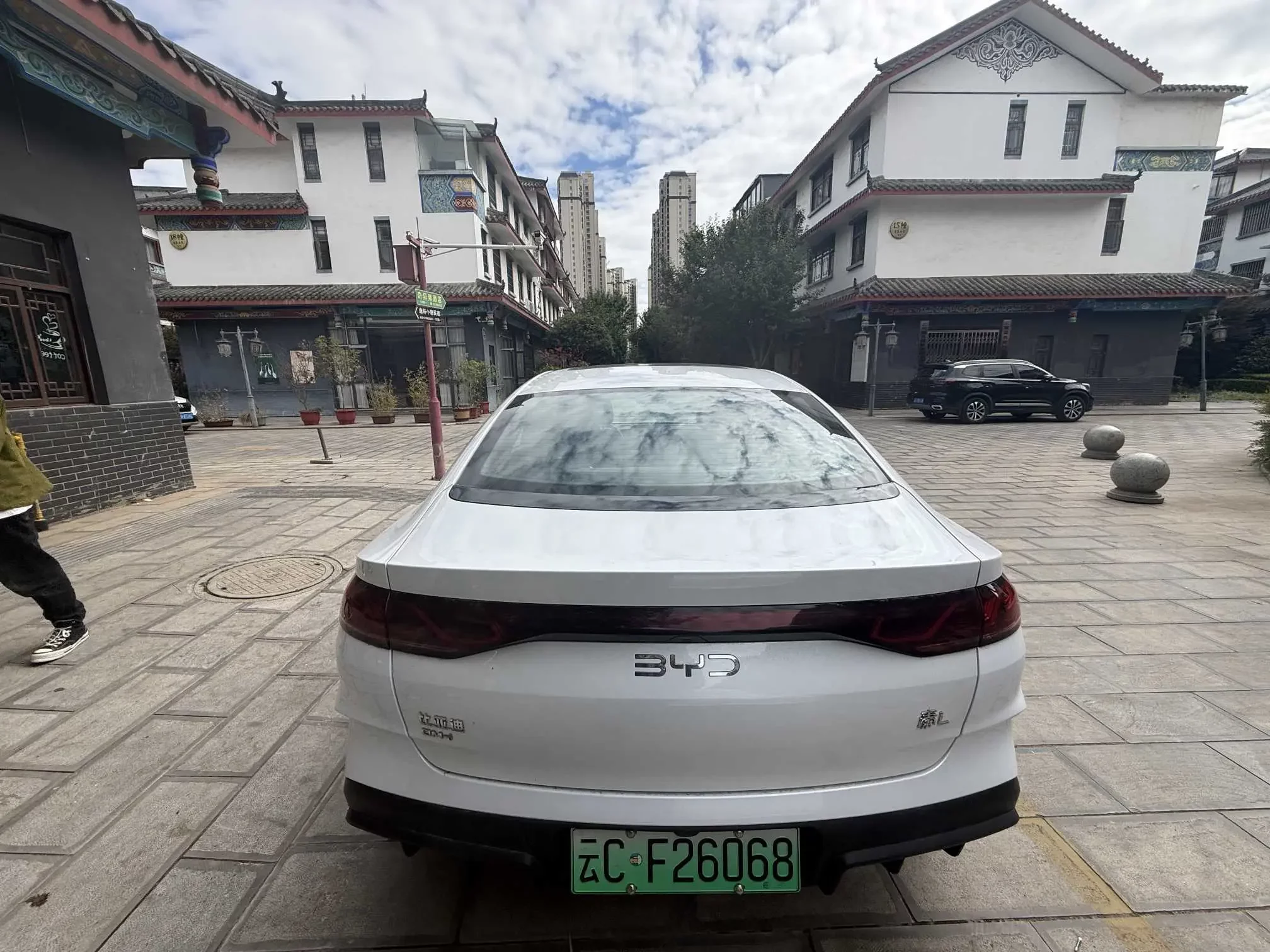 BYD Qin L DM