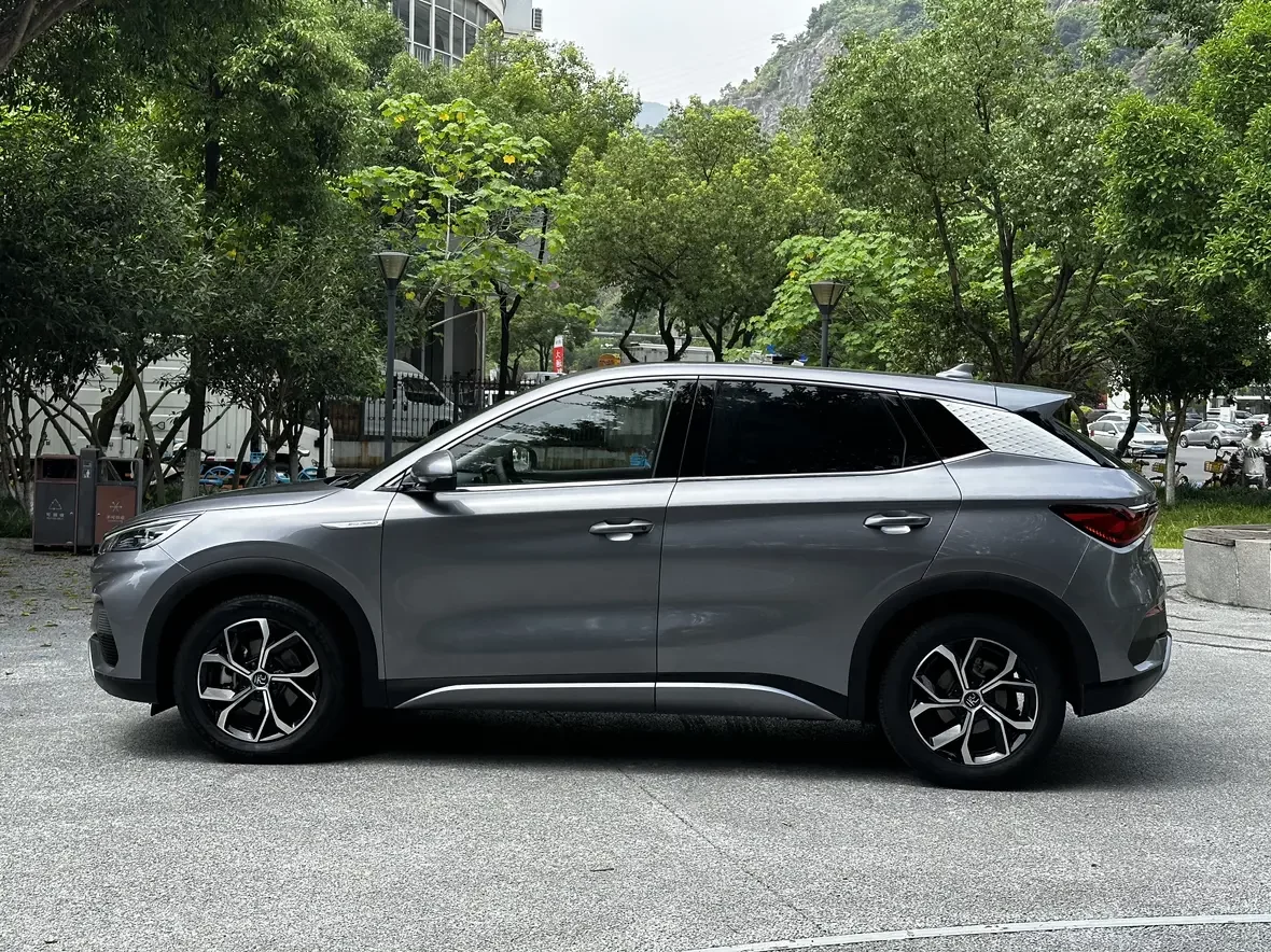 BYD Yuan PLUS