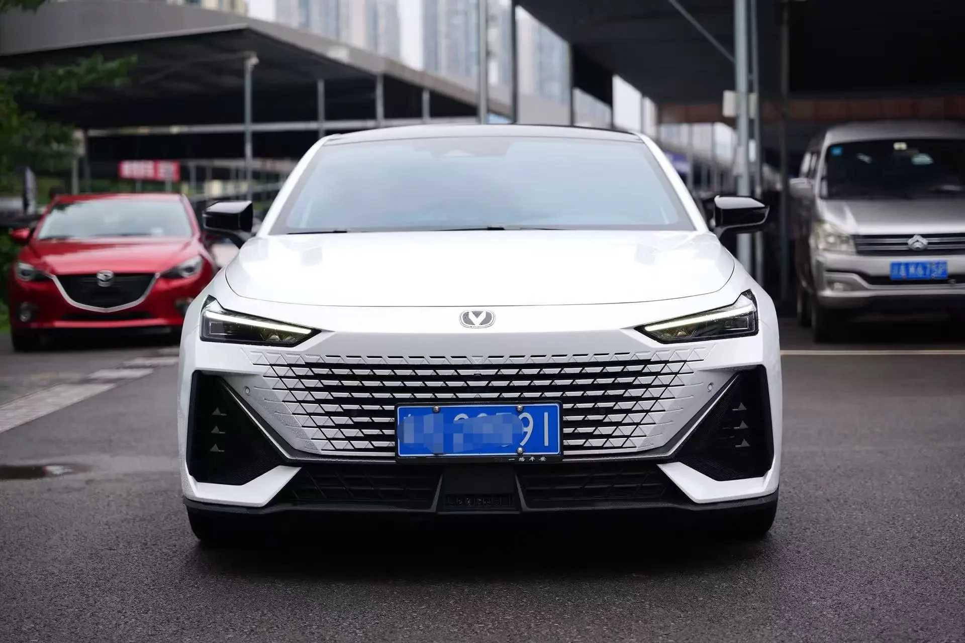 Changan UNI-V