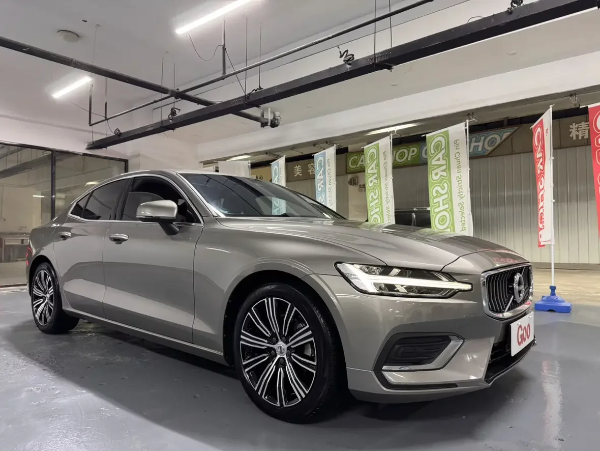 Volvo S60