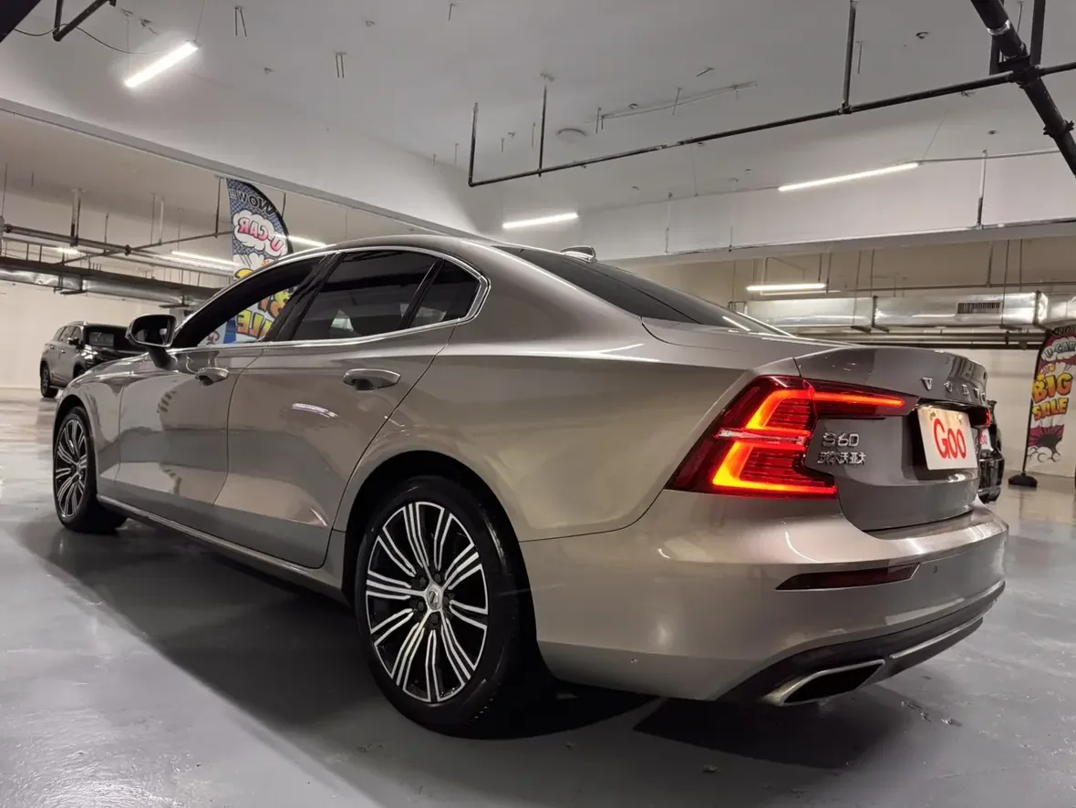 Volvo S60