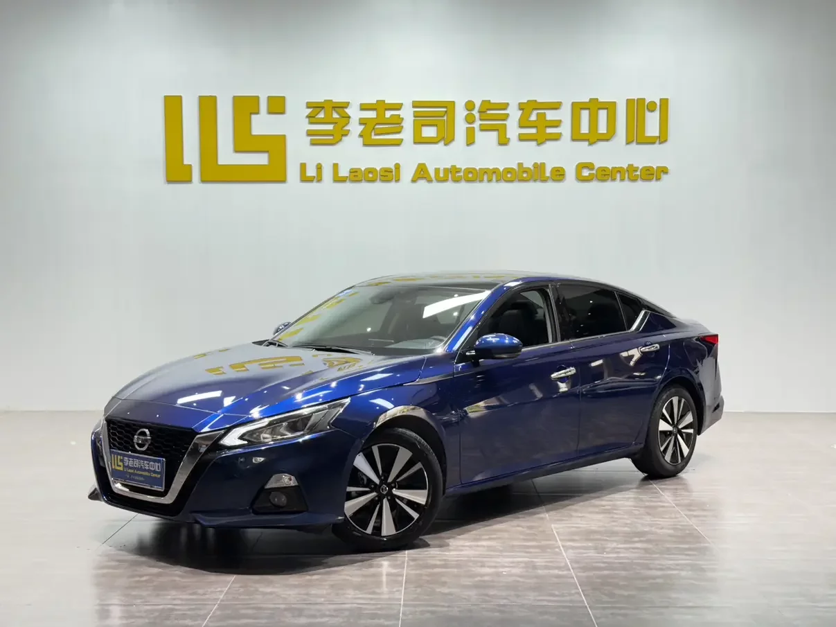 Nissan Altima (Teana)  из Китая