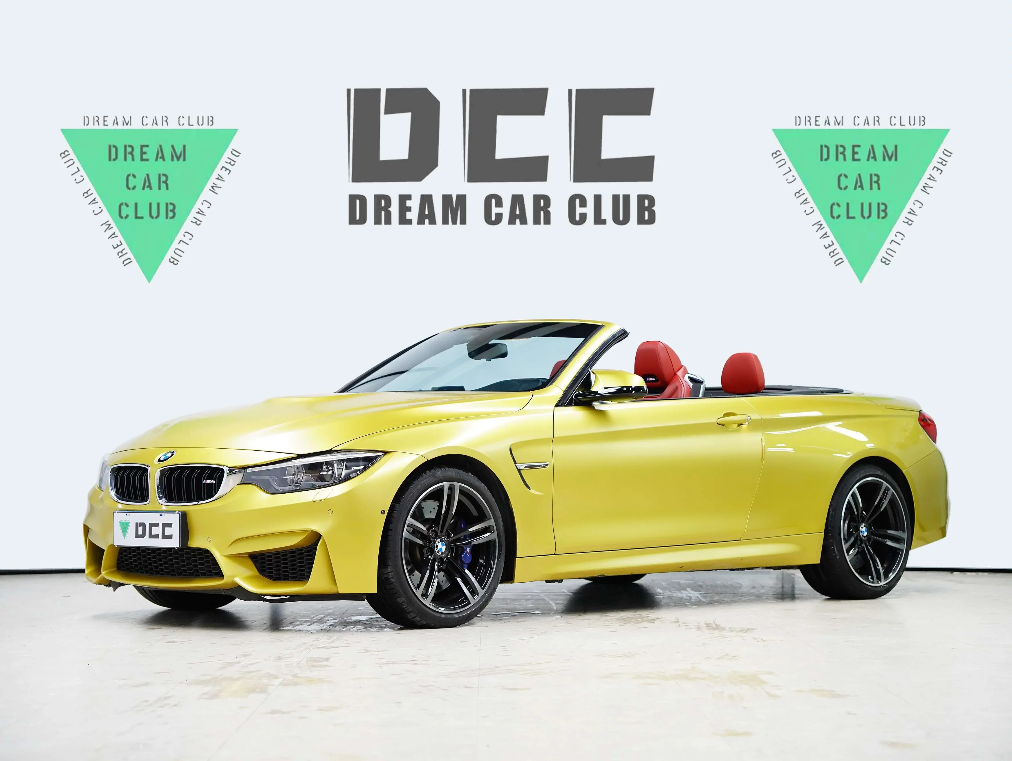 BMW M4  из Китая