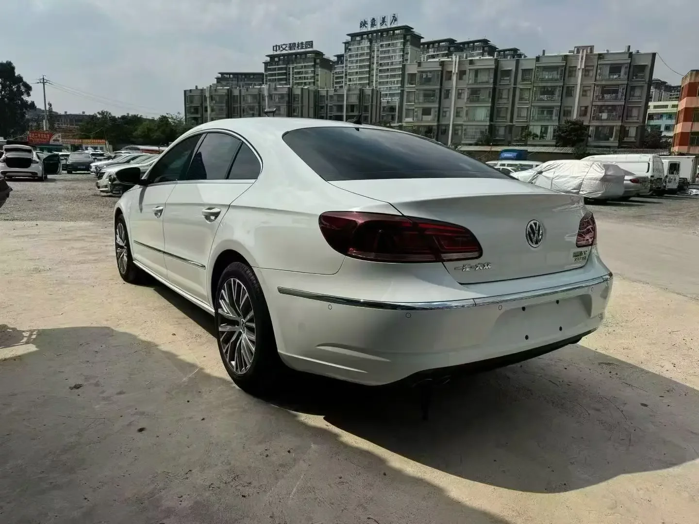 Volkswagen Arteon