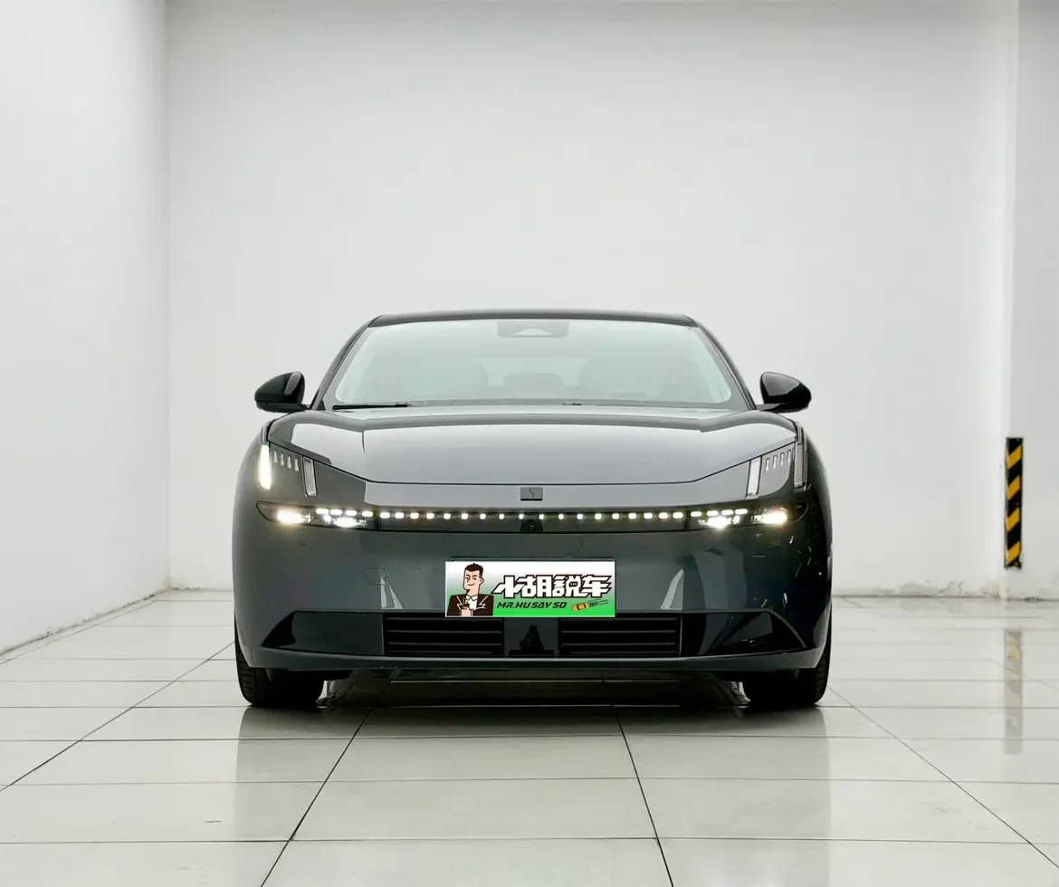 Lynk & Co Z10