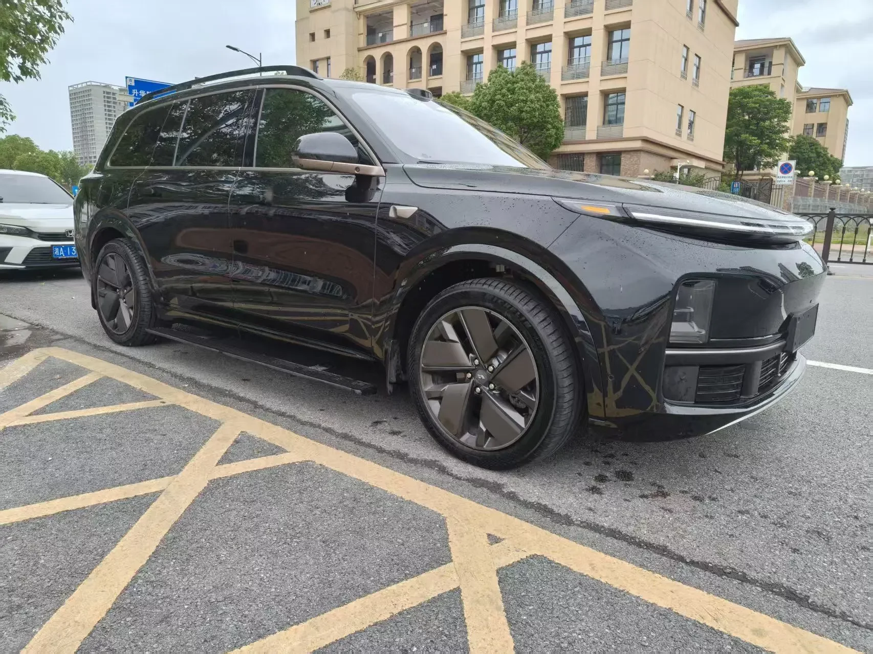 Lixiang L9