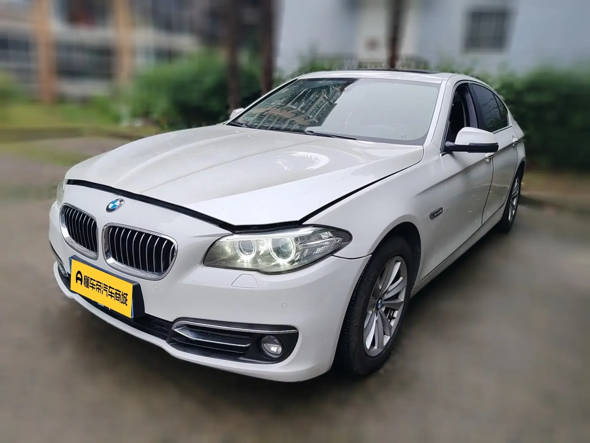 BMW 5 Series  из Китая