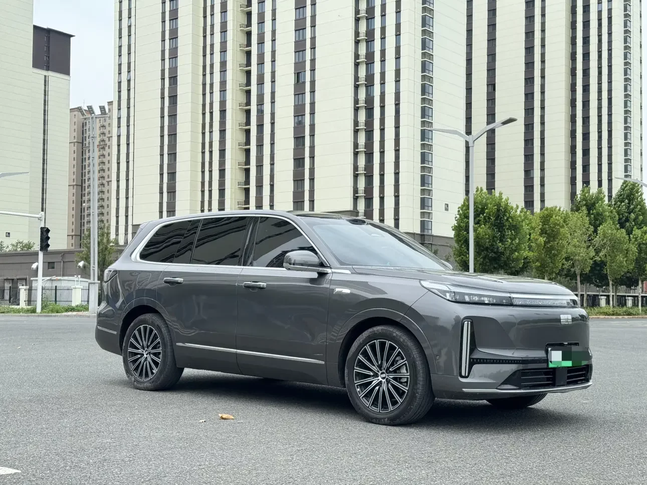 Geely Galaxy M9