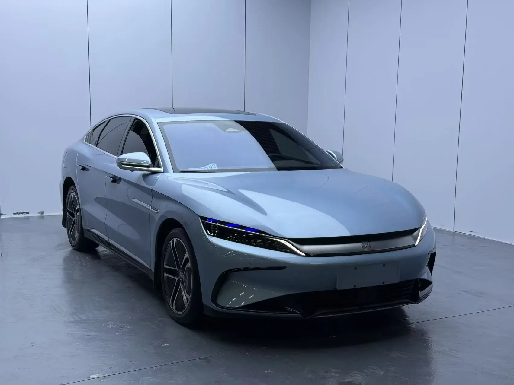 BYD Han EV