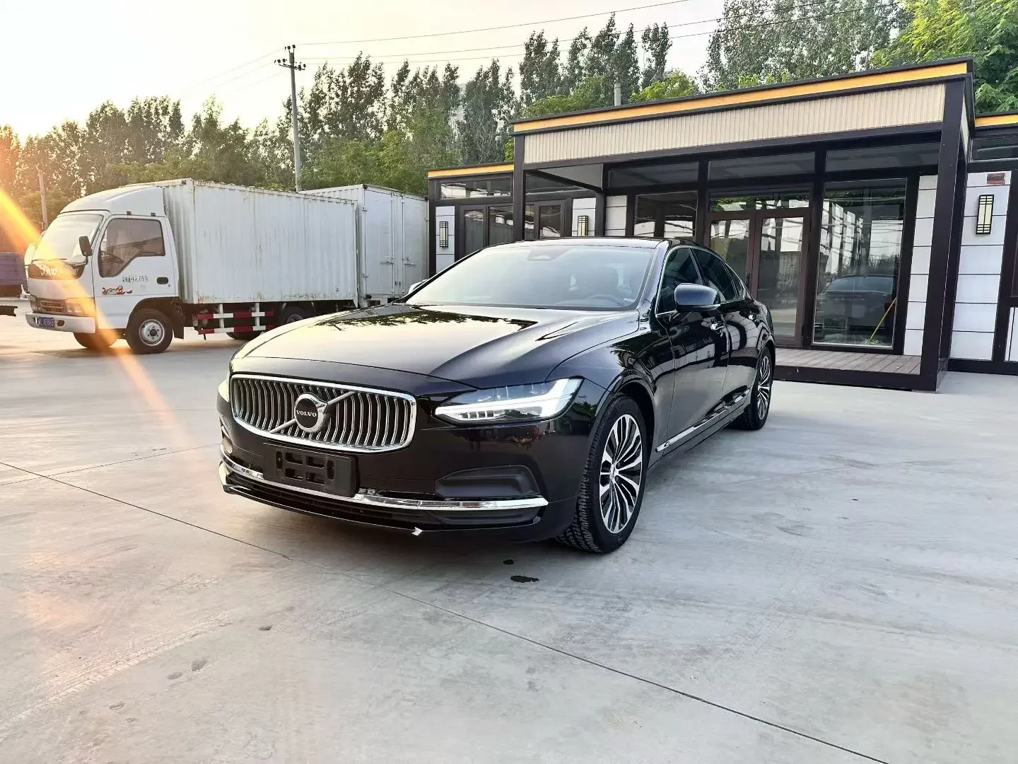Volvo S90