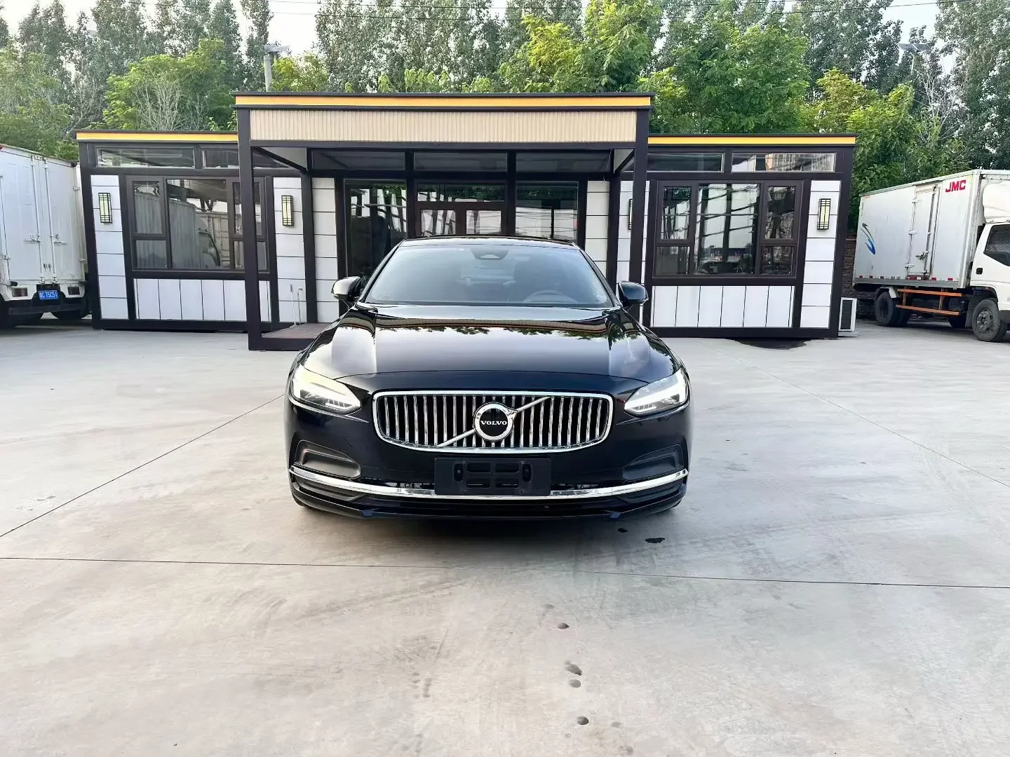 Volvo S90