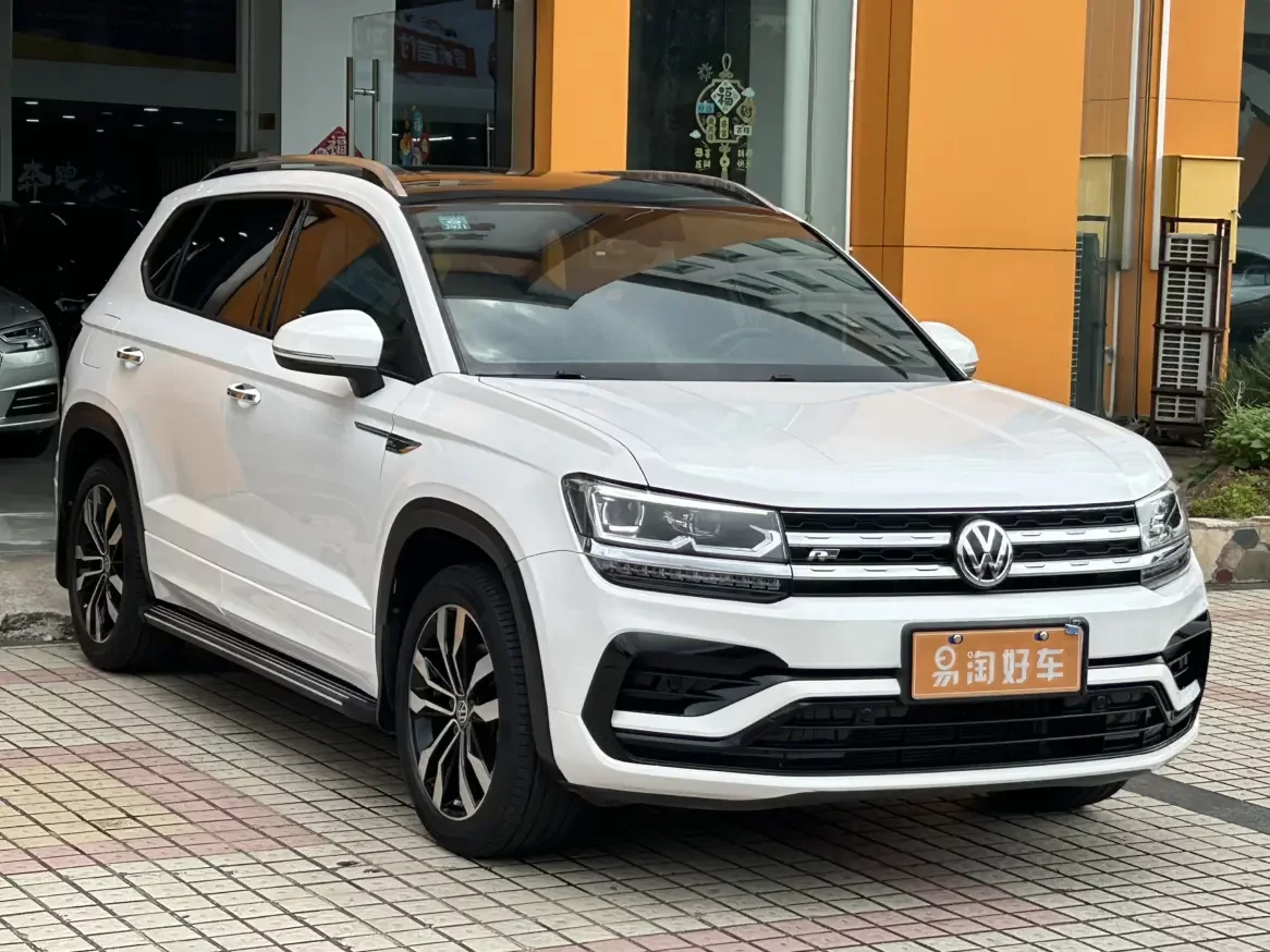 Volkswagen Tharu