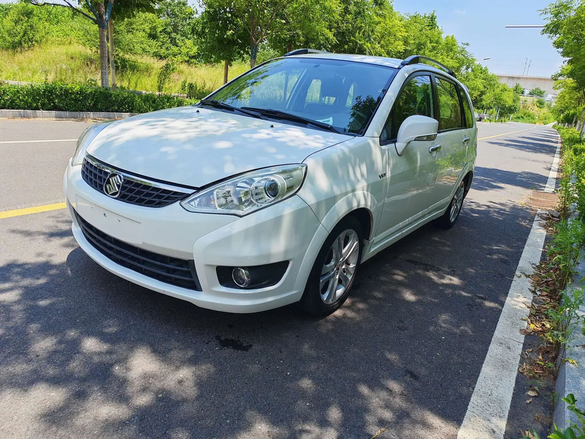 Suzuki Liana A6