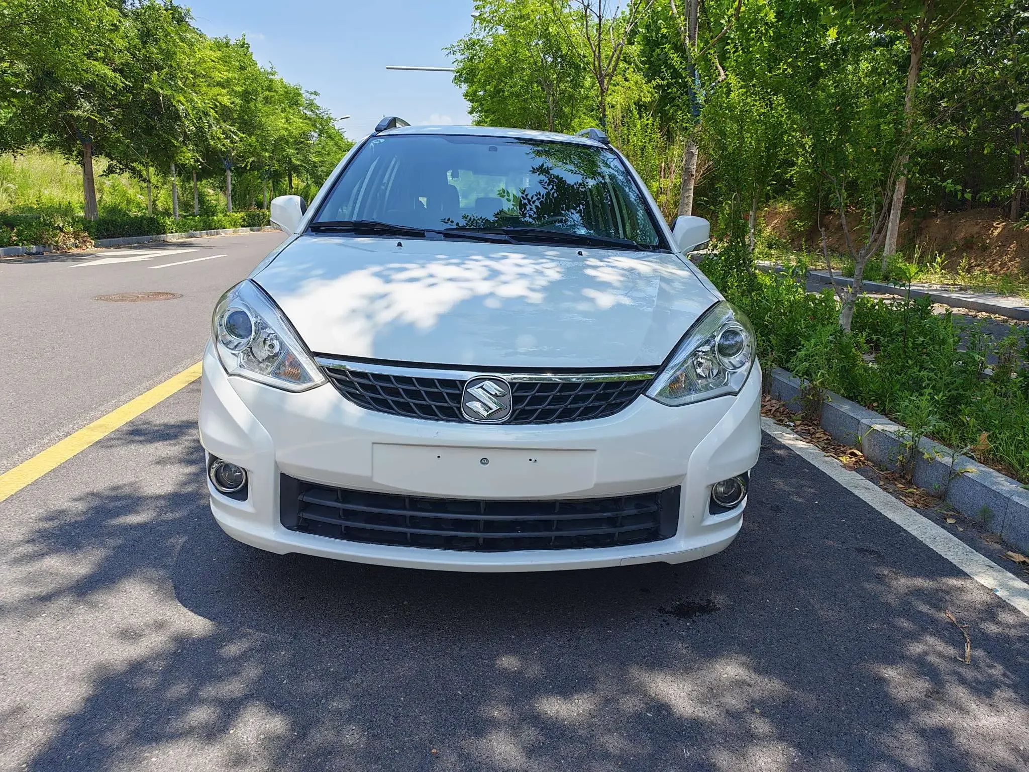 Suzuki Liana A6