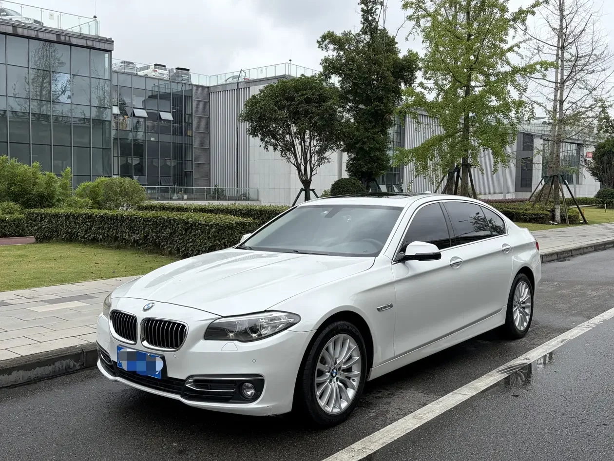 BMW 5 Series  из Китая