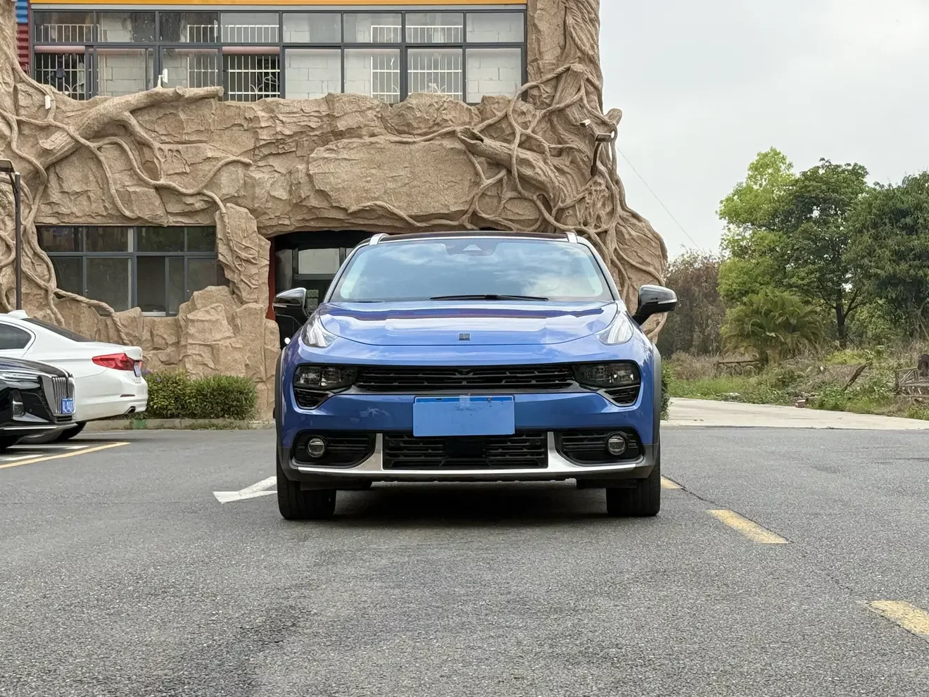 Lynk & Co 02
