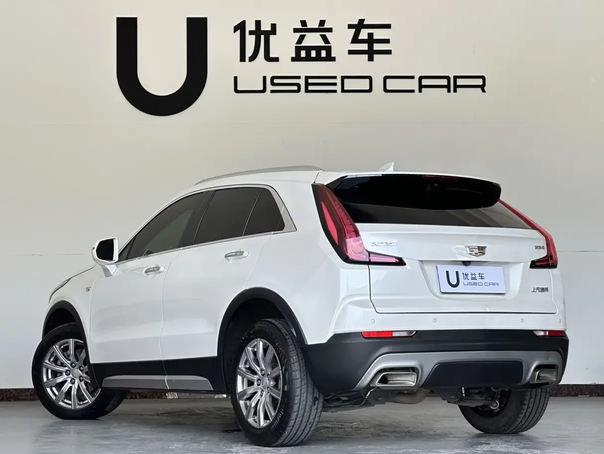 Cadillac XT4
