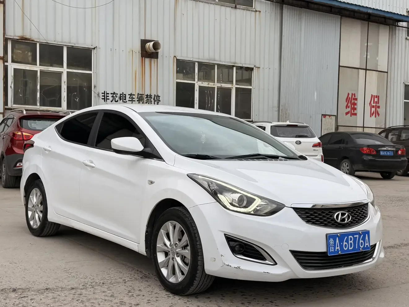 Hyundai Elantra