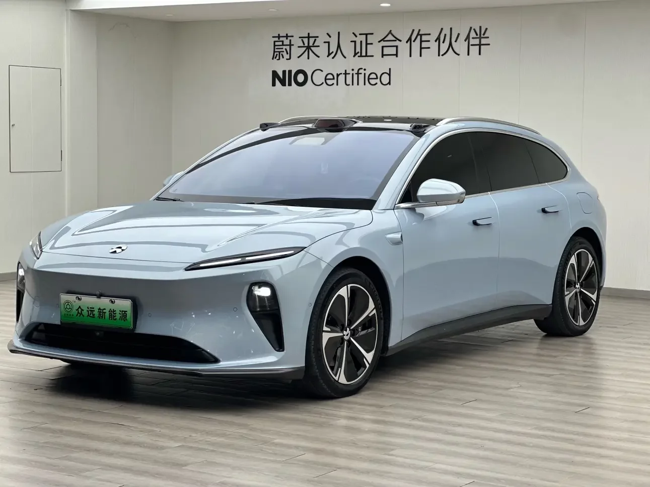 NIO ET5T  из Китая