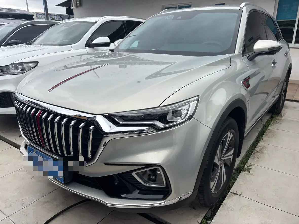 Hongqi HS5