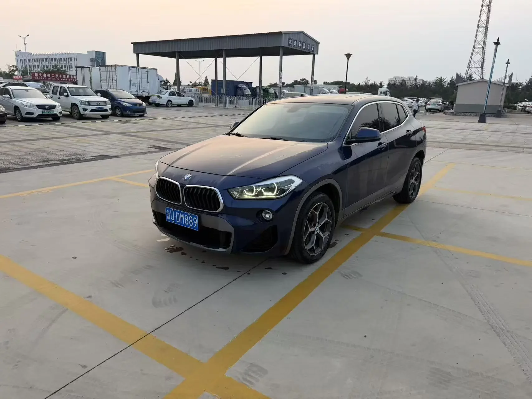 BMW X2