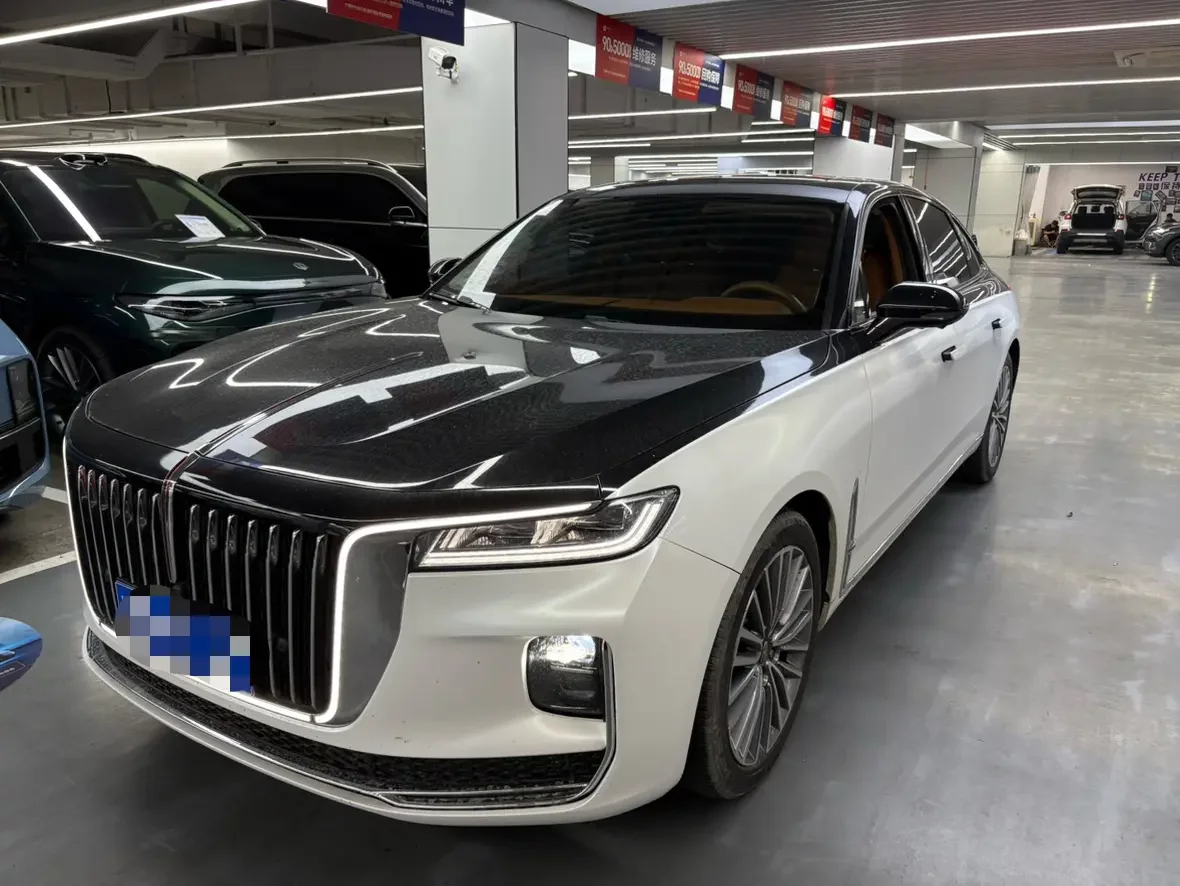 Hongqi H9  из Китая