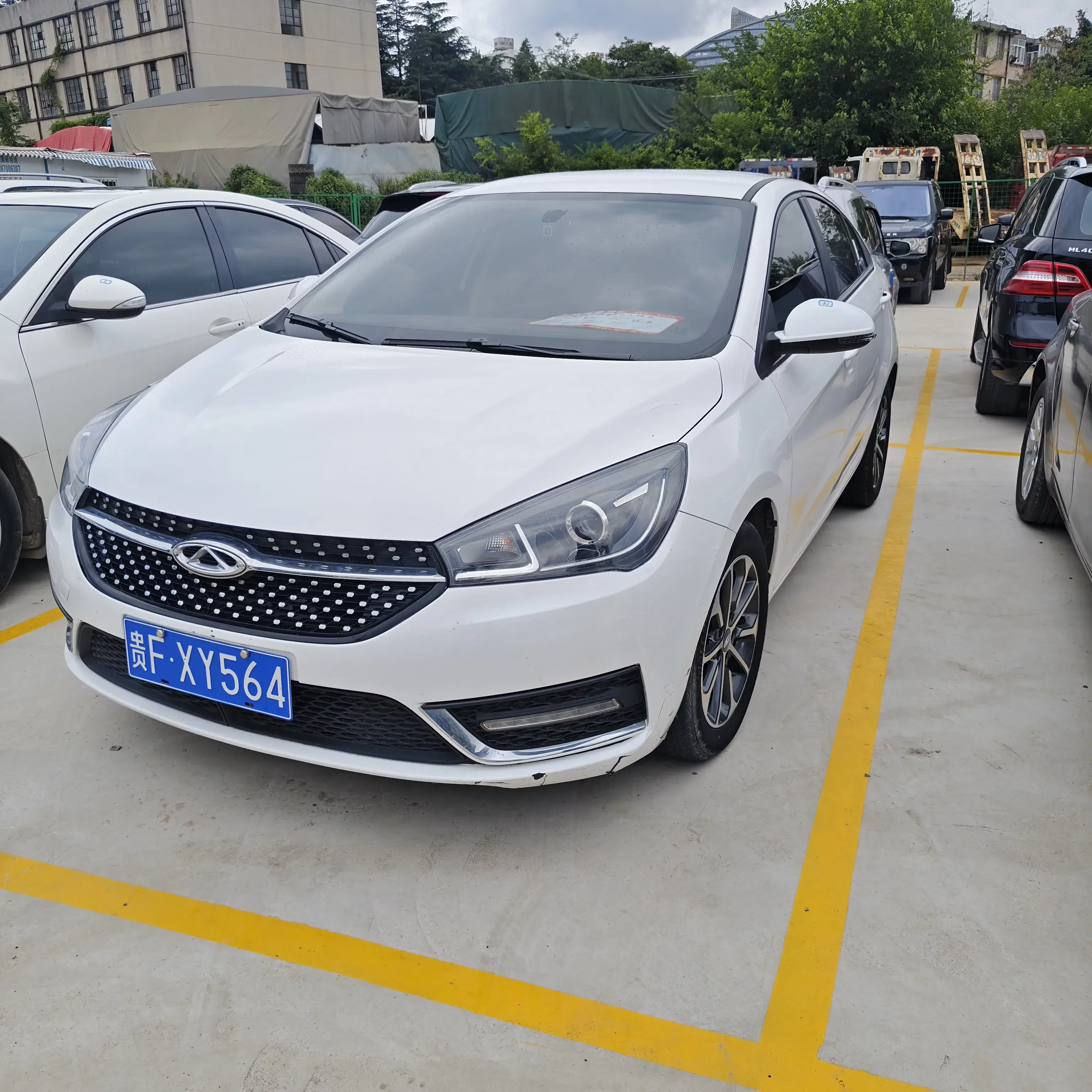 Chery Arrizo 5