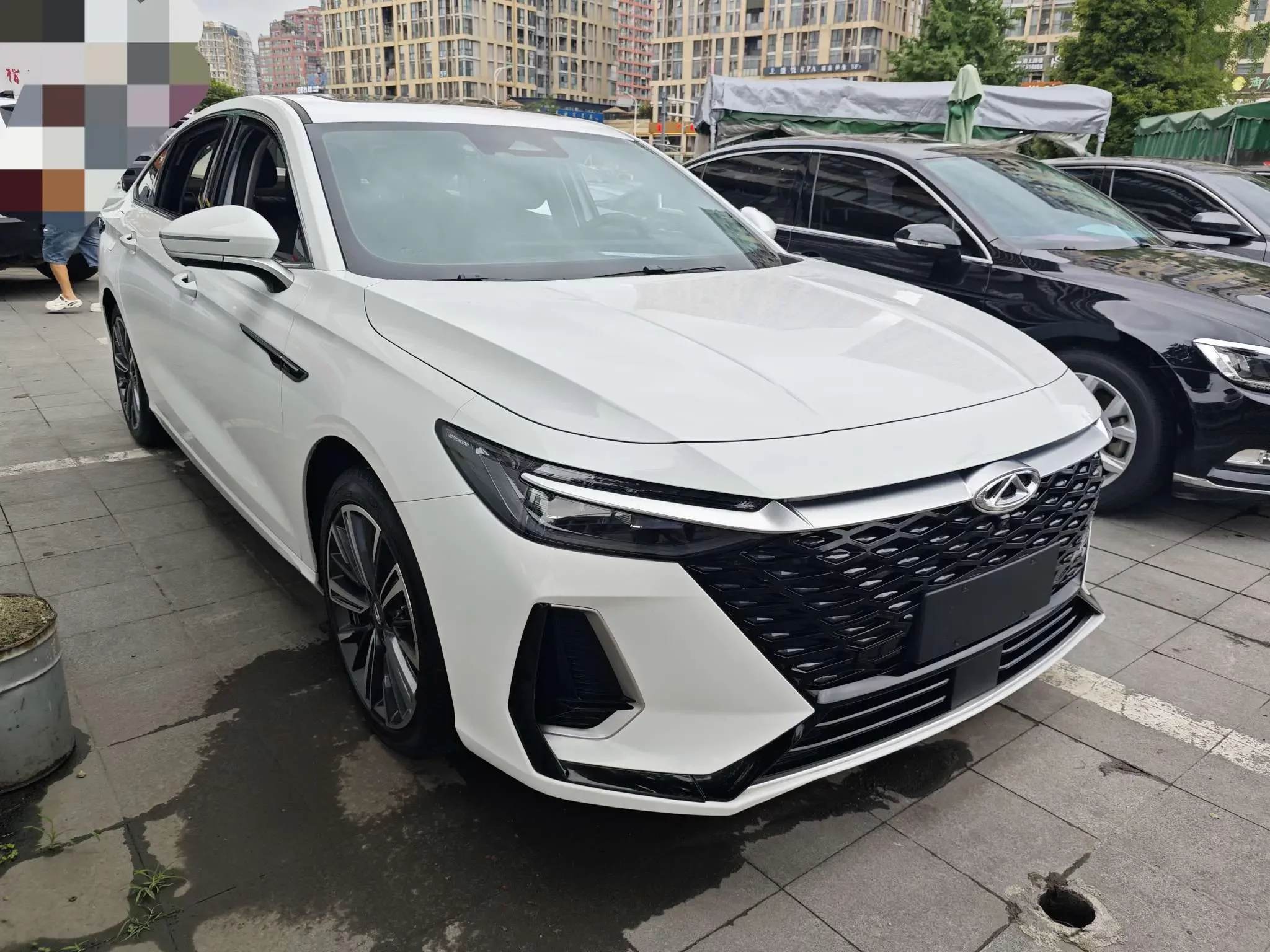 Chery Arrizo 8