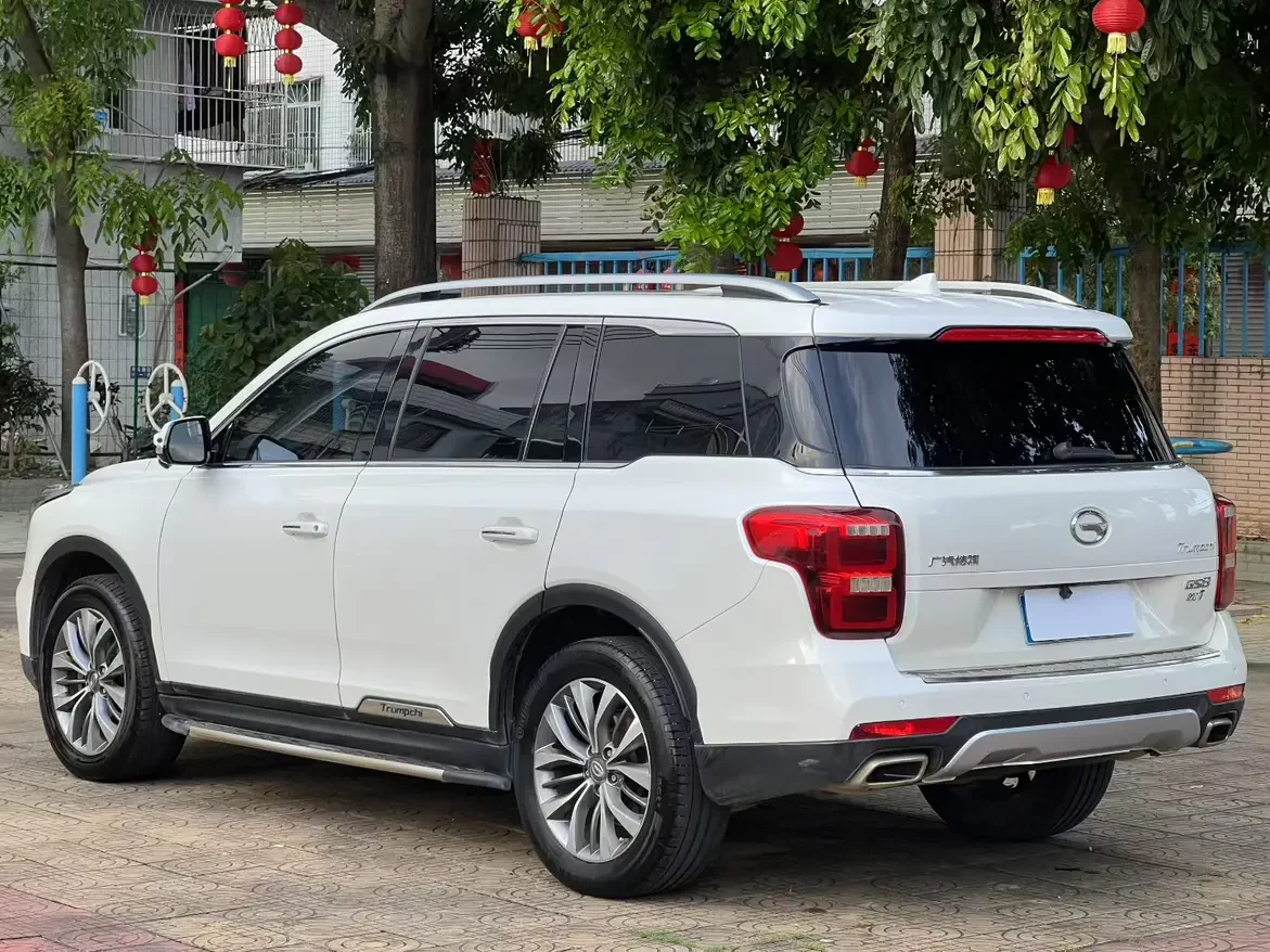 GAC Trumpchi GS8