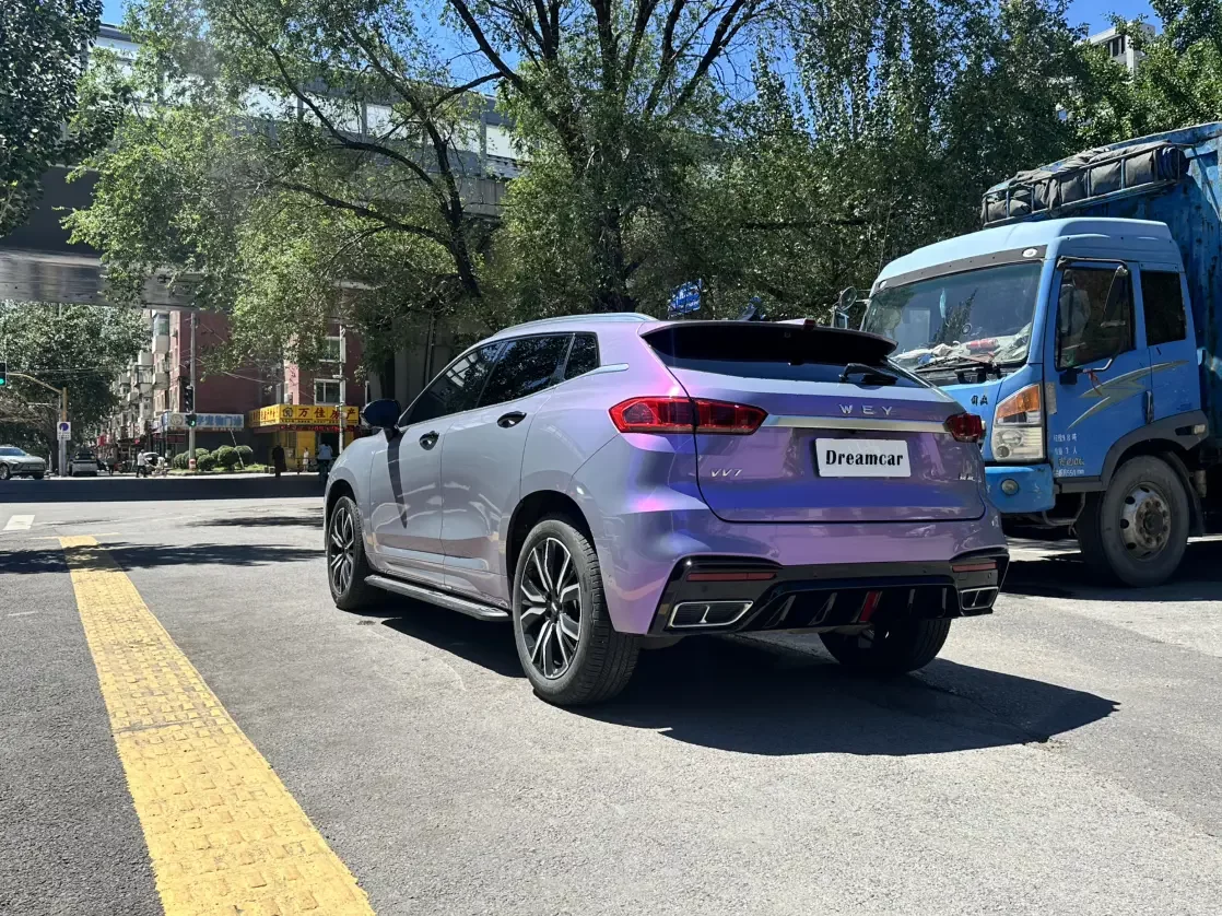 Wey Wei brand VV7