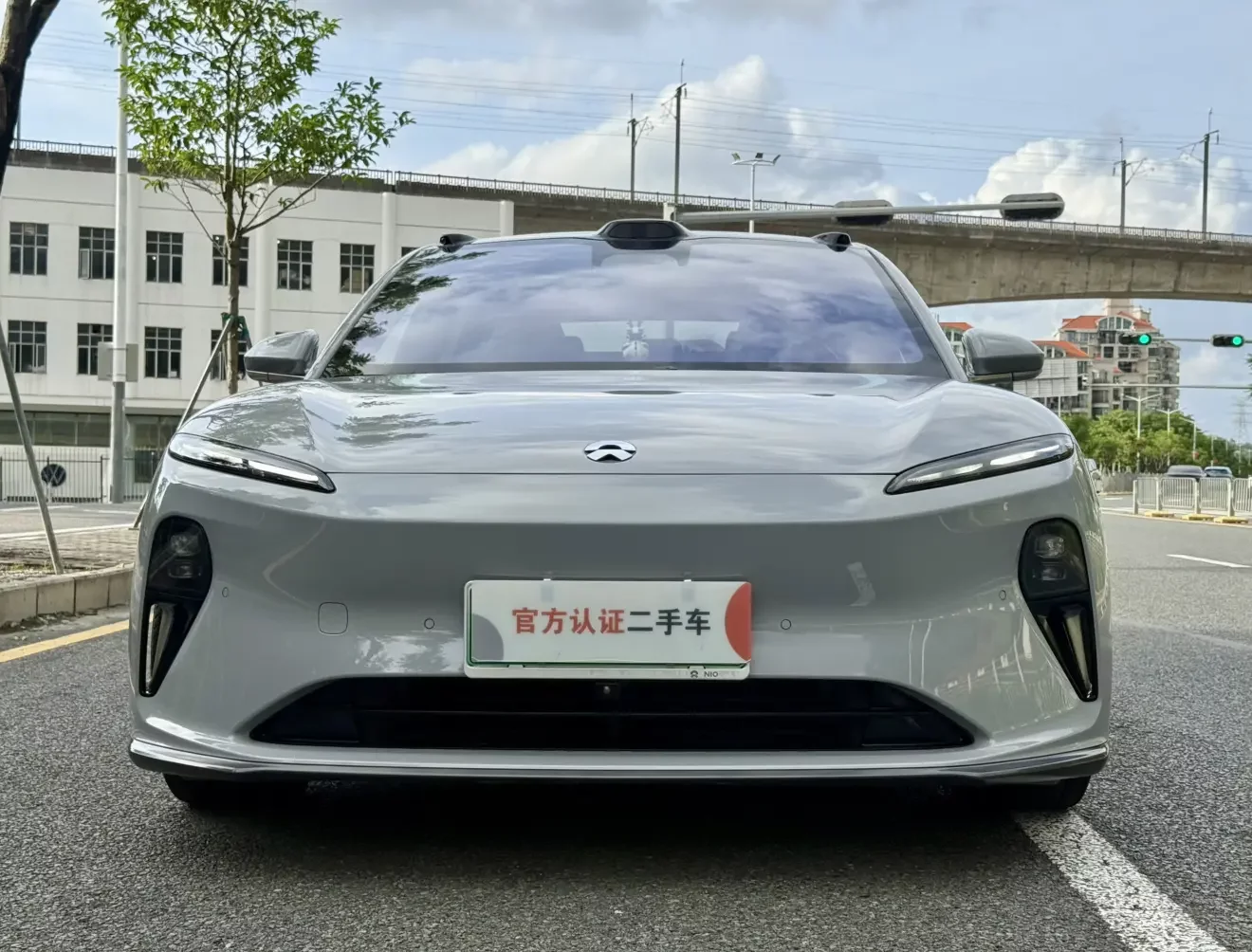 NIO ET5  из Китая
