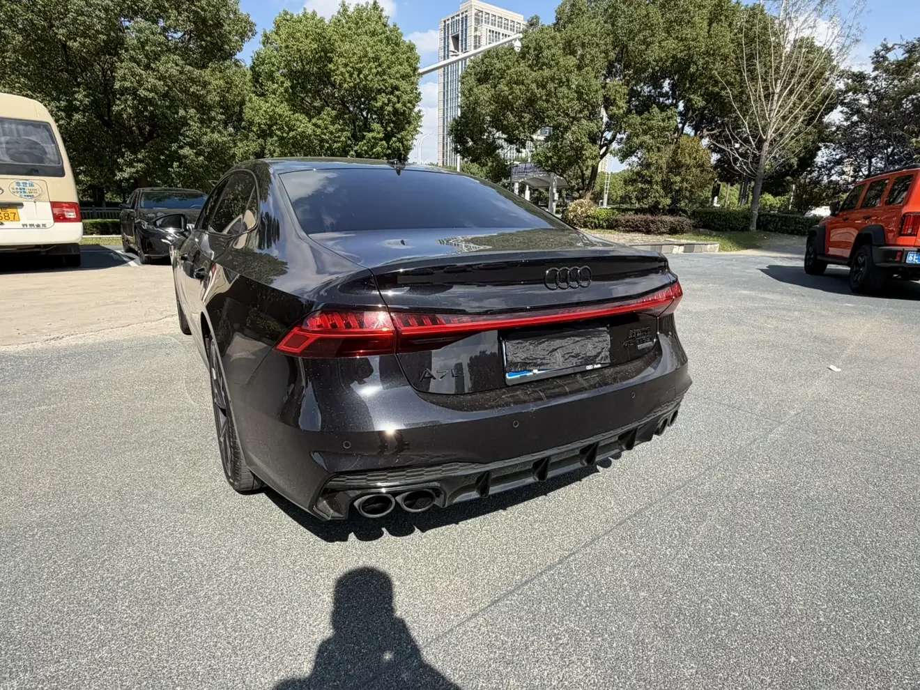 Audi A7L