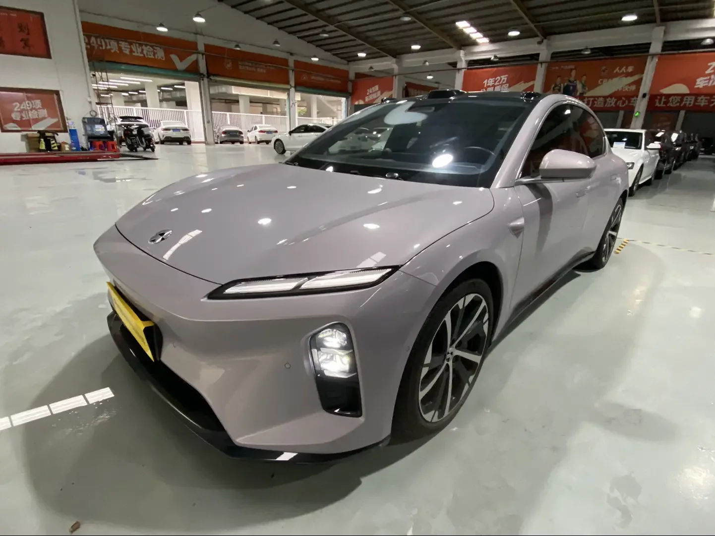 NIO ET5