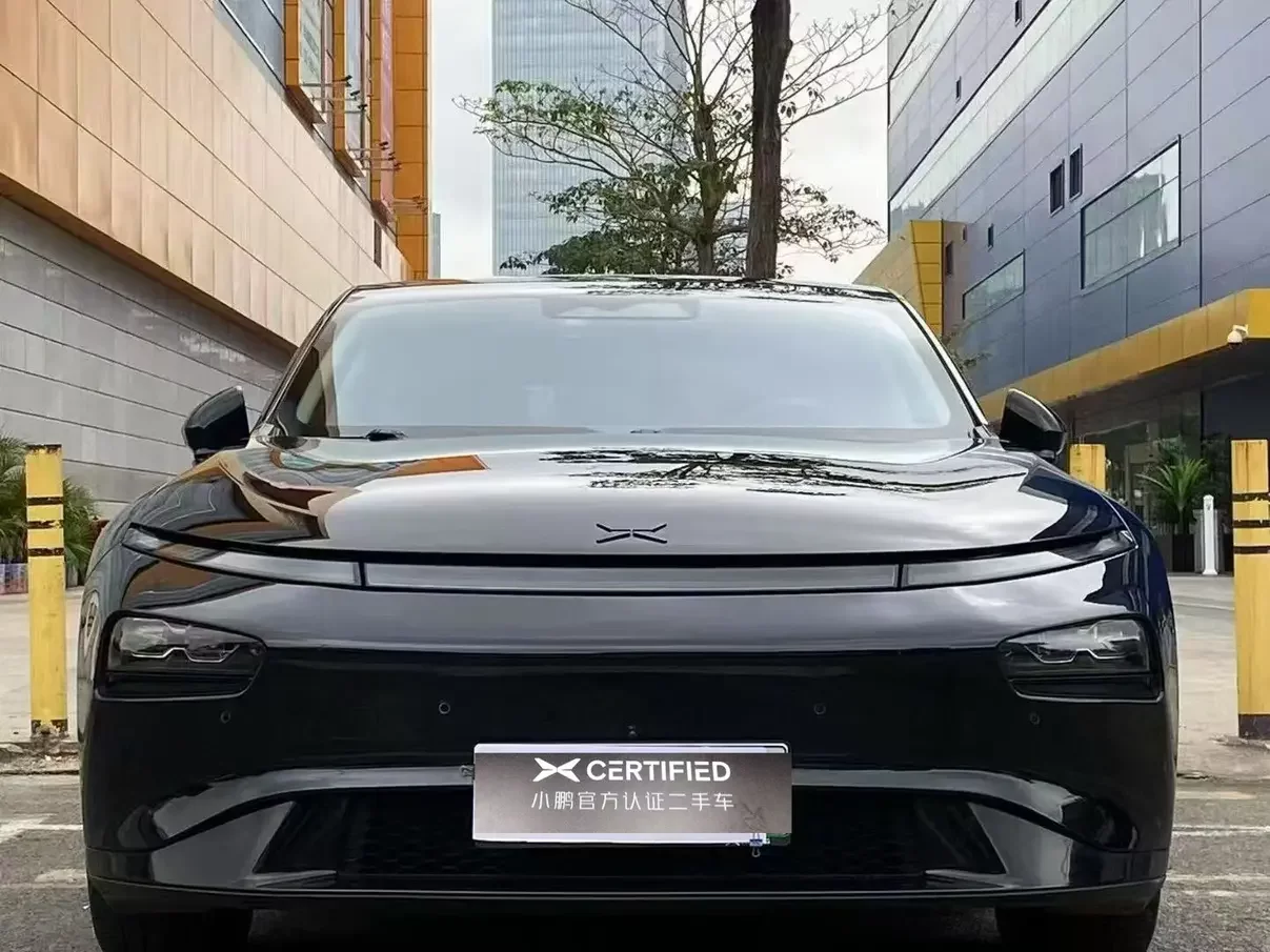 Xpeng P7