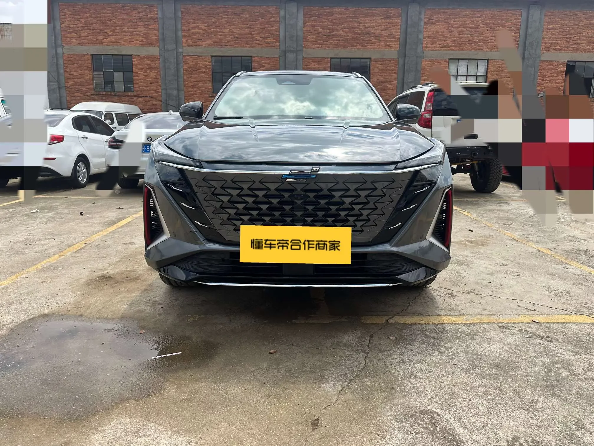 Oshan Changan Auchan Z6