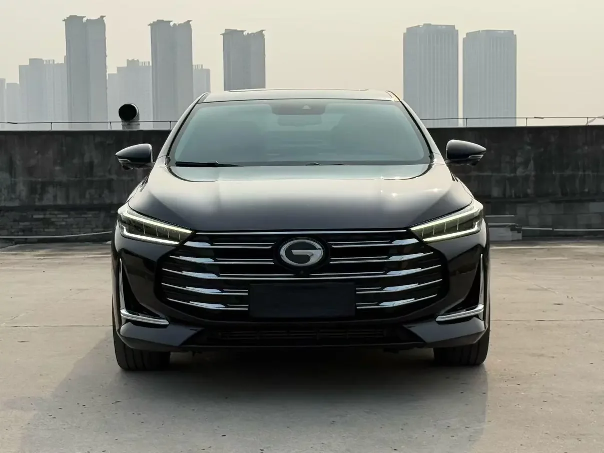 GAC Trumpchi GA8