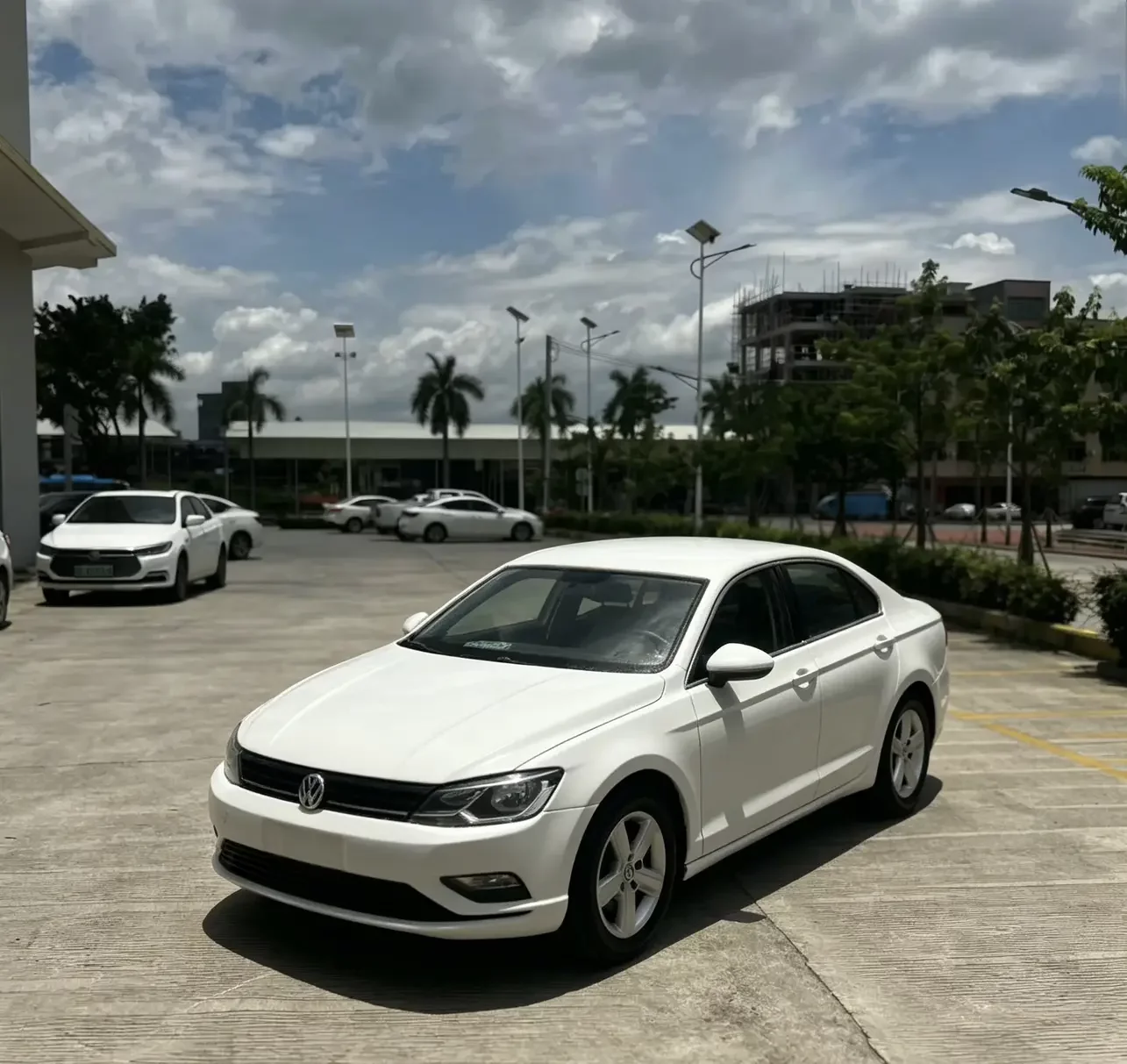 Volkswagen Lamando
