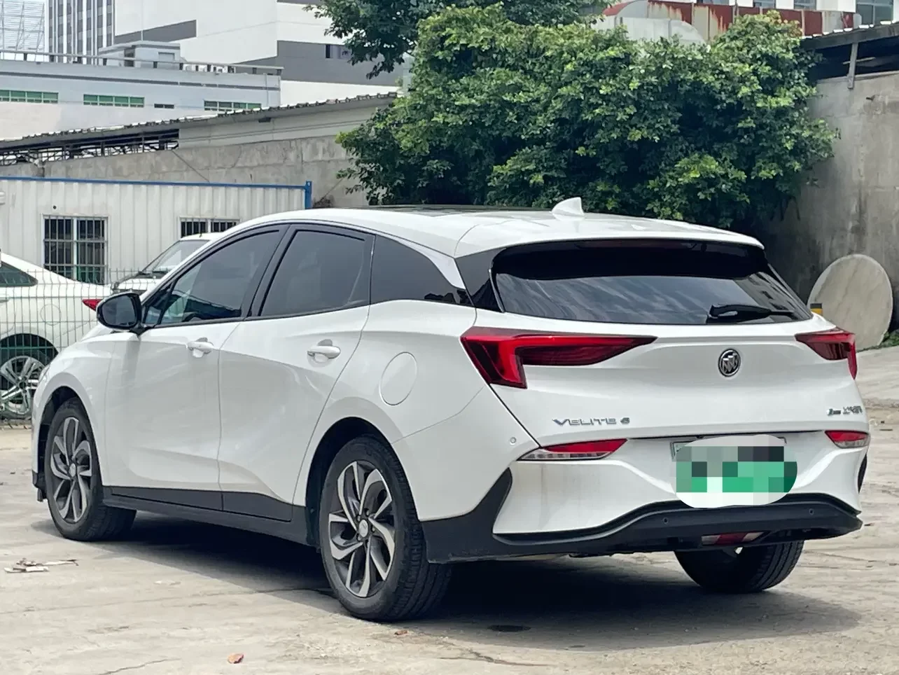 Buick Weilan 6 PHEV