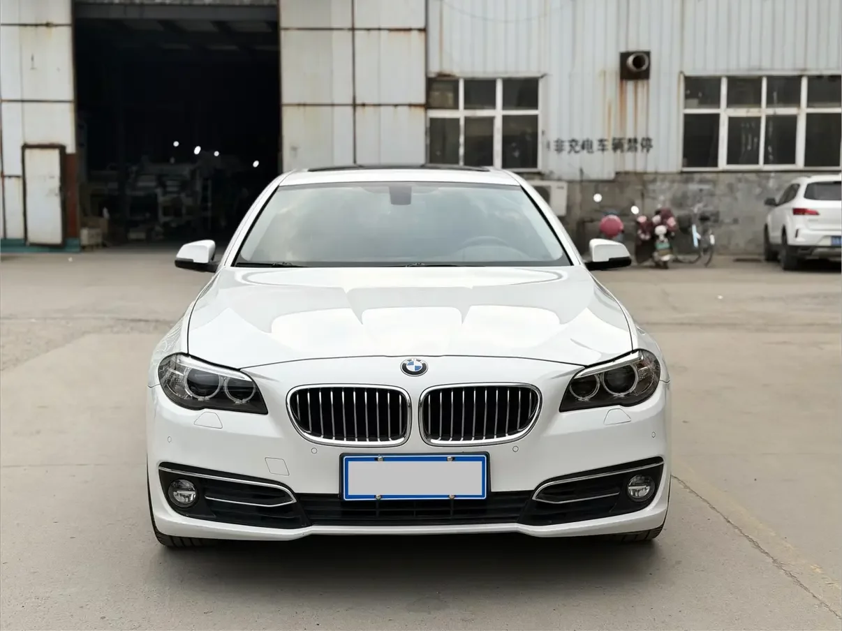 BMW 5 Series  из Китая