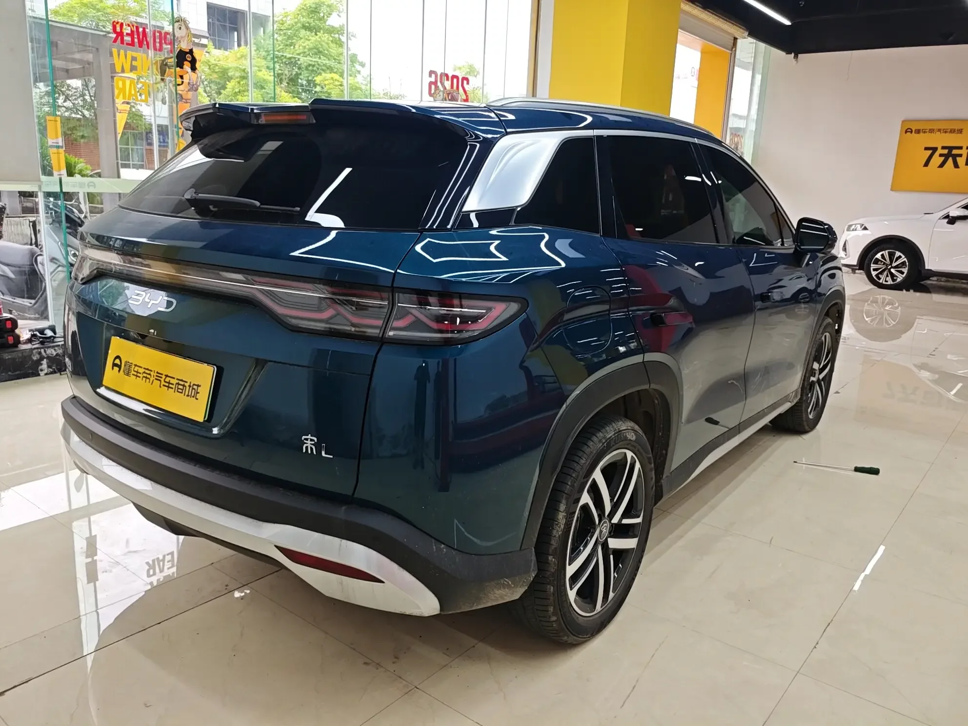 BYD Song L DM
