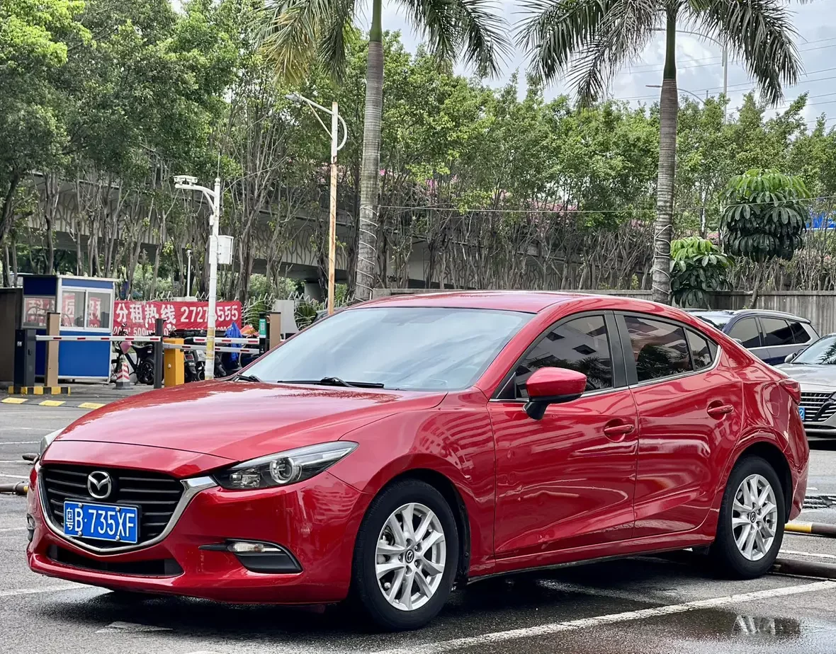 Mazda Axela