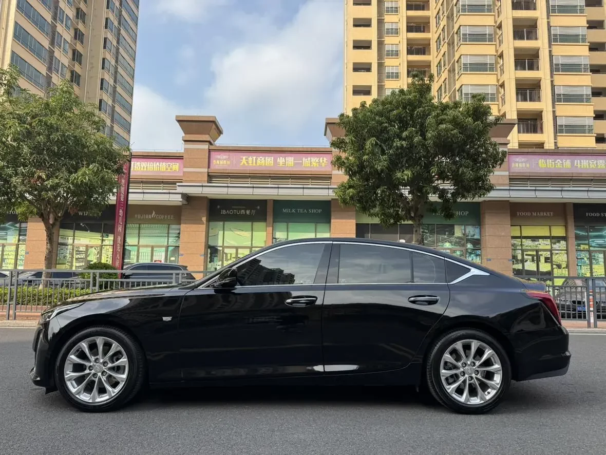 Cadillac CT5