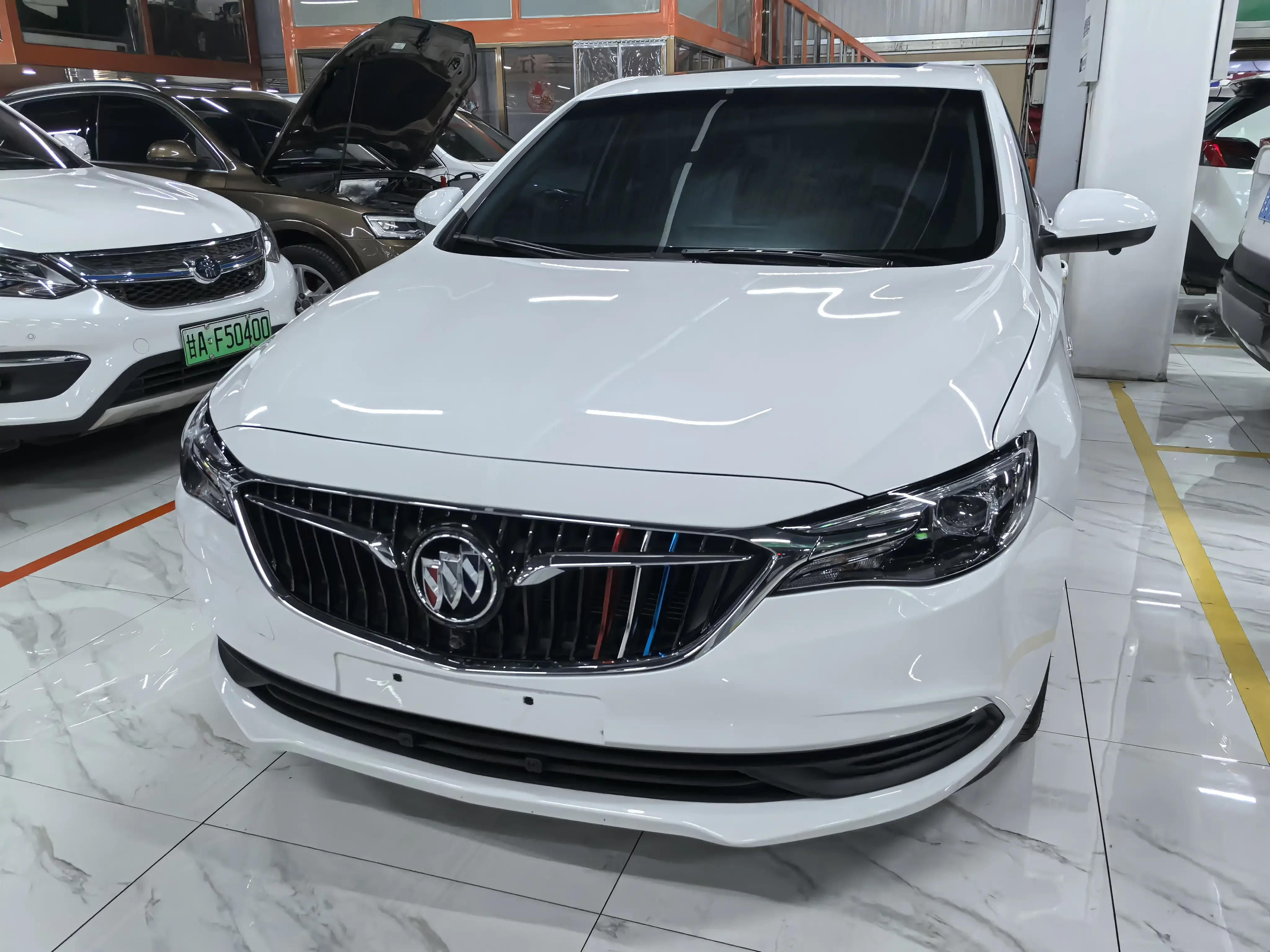 Buick Yinglang