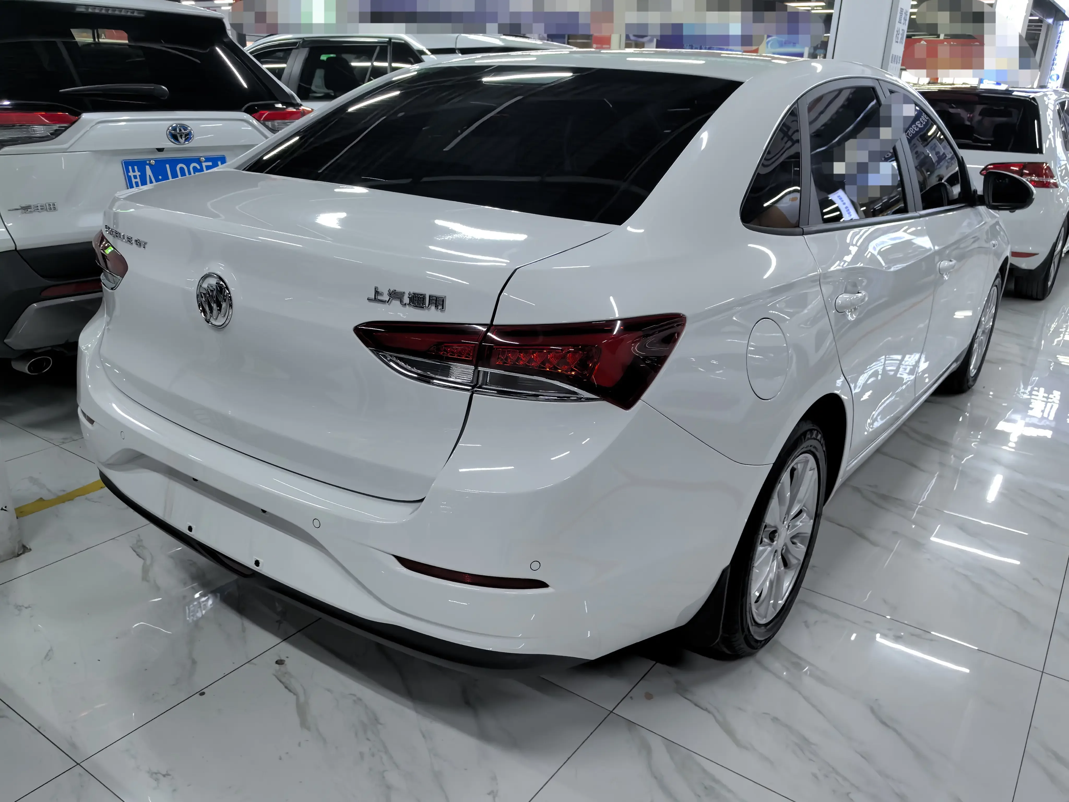 Buick Yinglang
