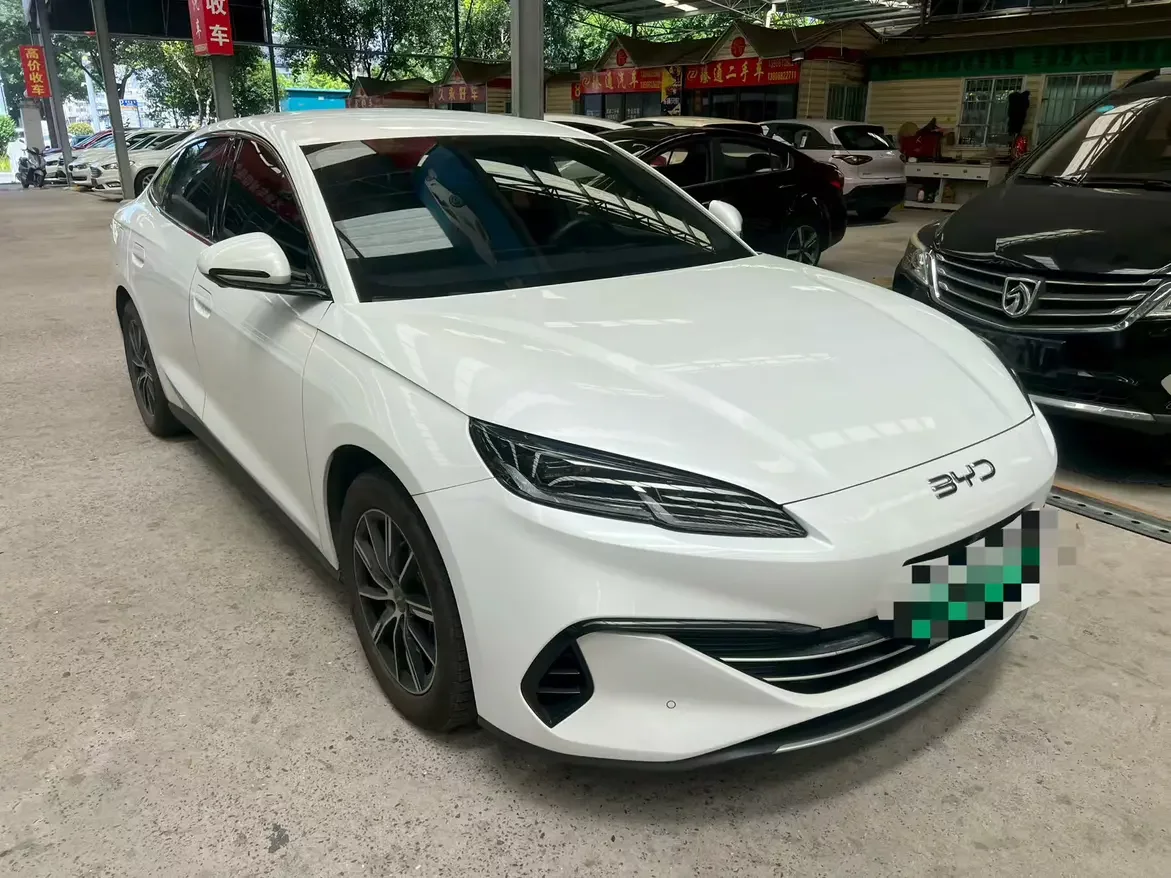 BYD Seal 06DM