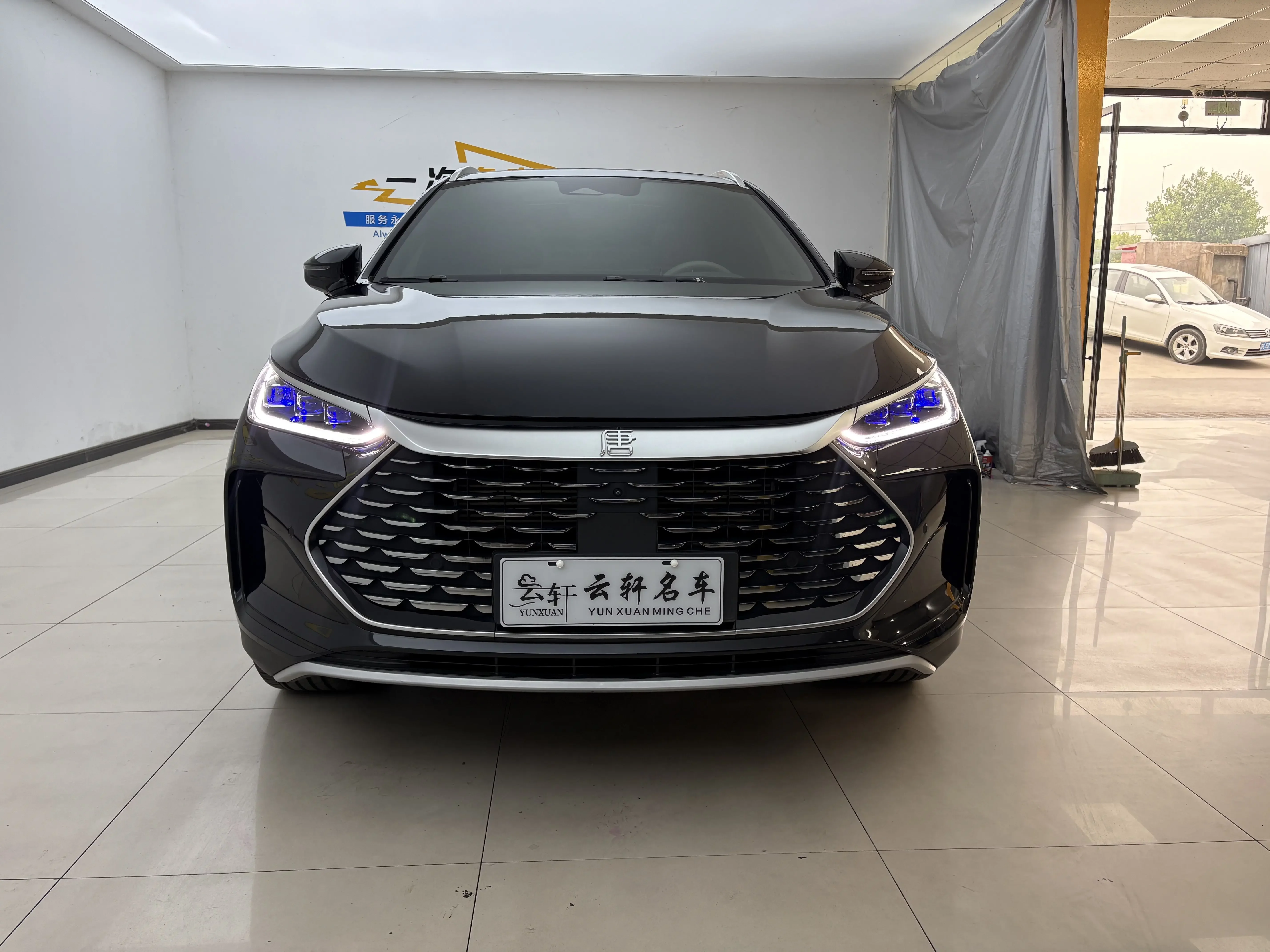 BYD Tang DM